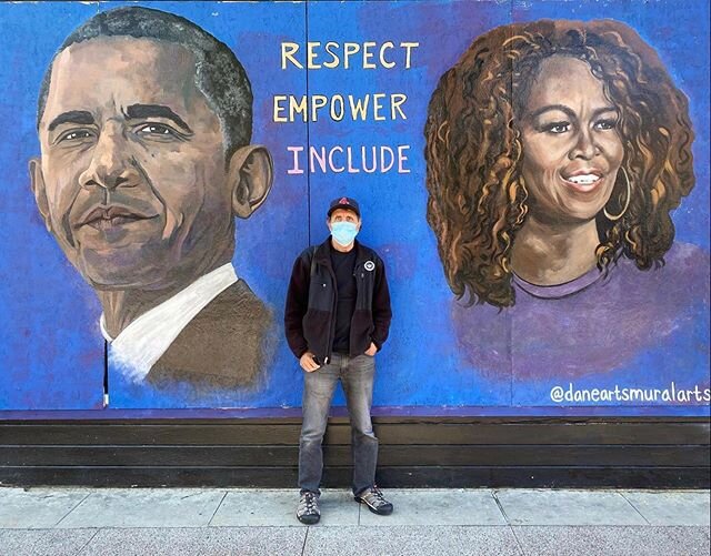 Photo from @petesouza of DAMA&rsquo;s mural of the Obamas on State Street.