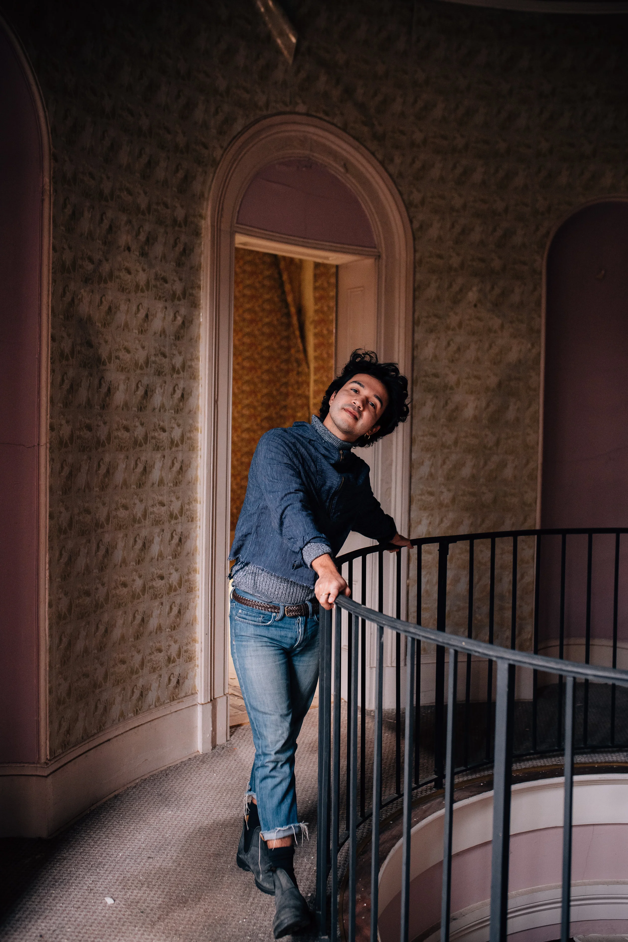 raleigh portrait photographer - north carolina portrait photographer - montford hall portrait session