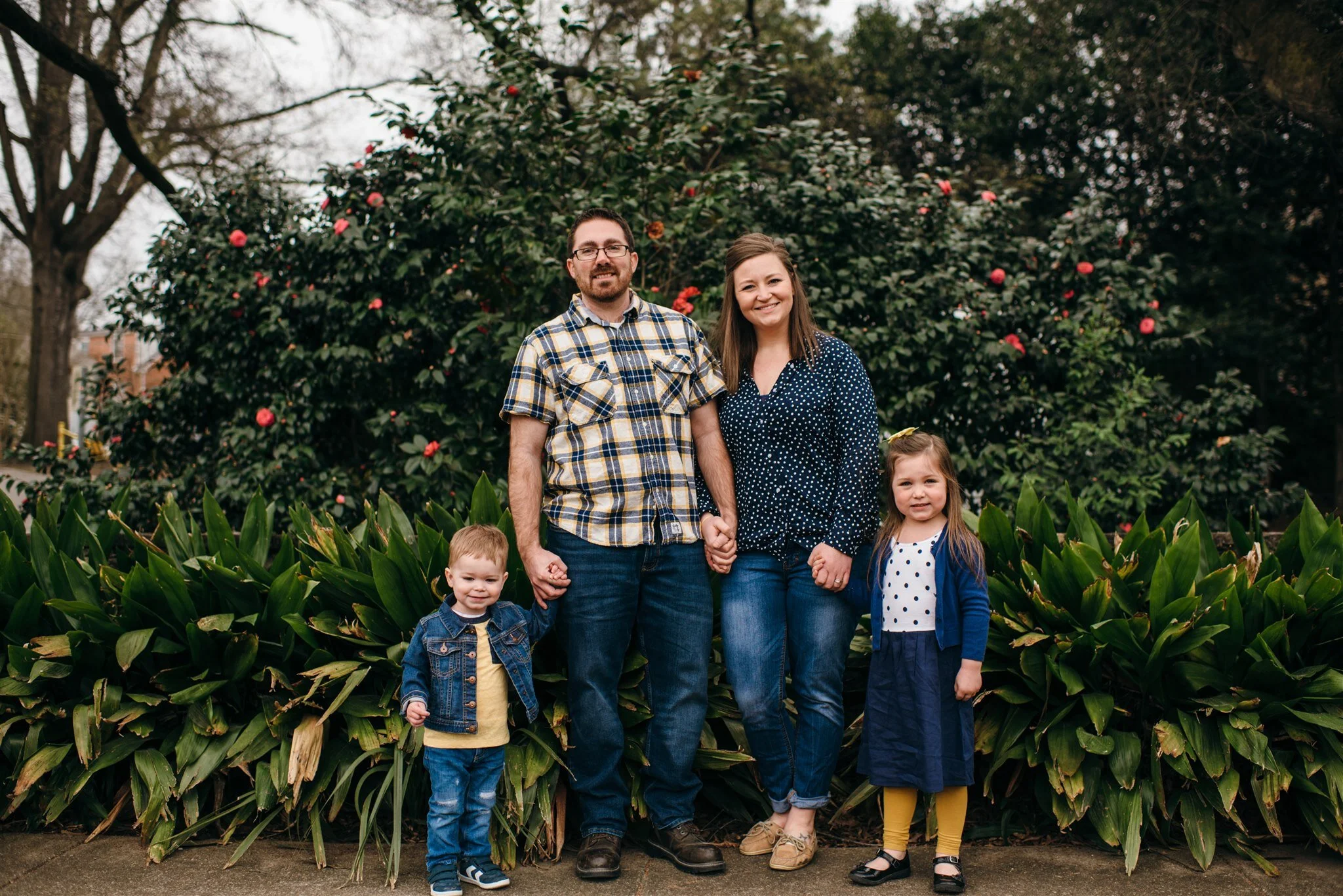 The Johnsons Family Session at Raleigh Rose Garden 