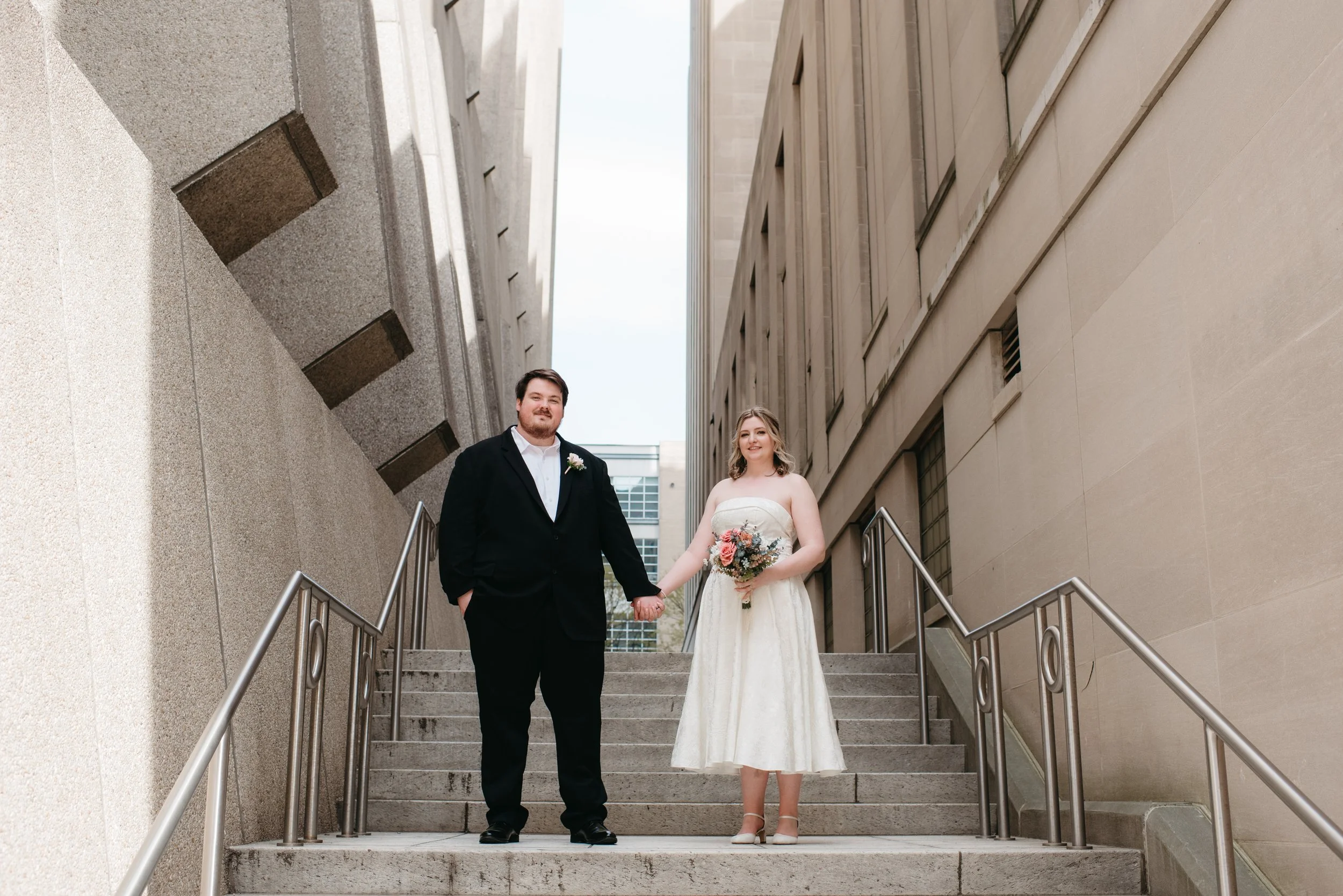 Elegant Springtime Courthouse Wedding in Raleigh with Aly &amp; Kyle