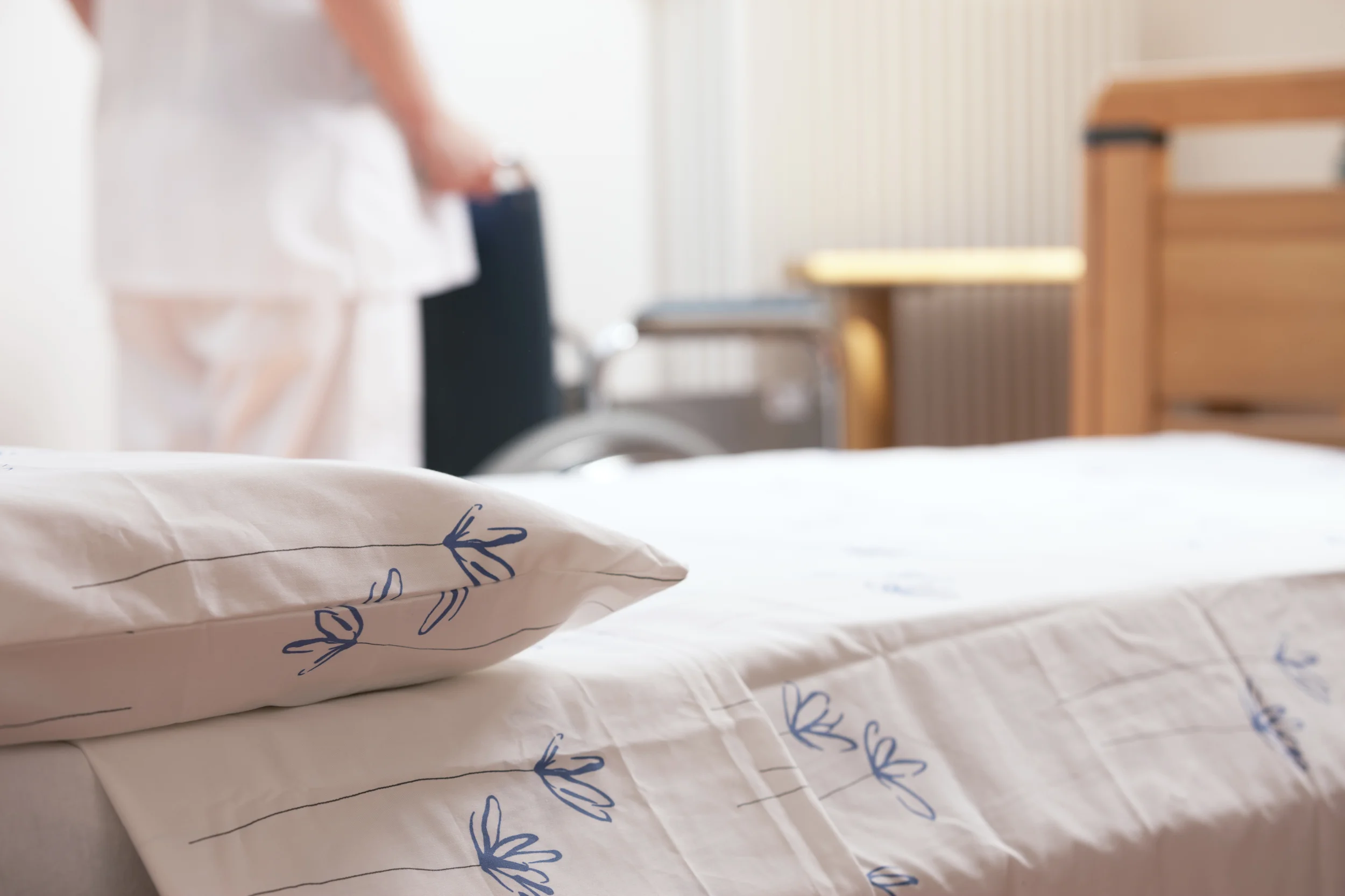 http://www.istockphoto.com/photo/nursing-home-34757634?st=303fda7