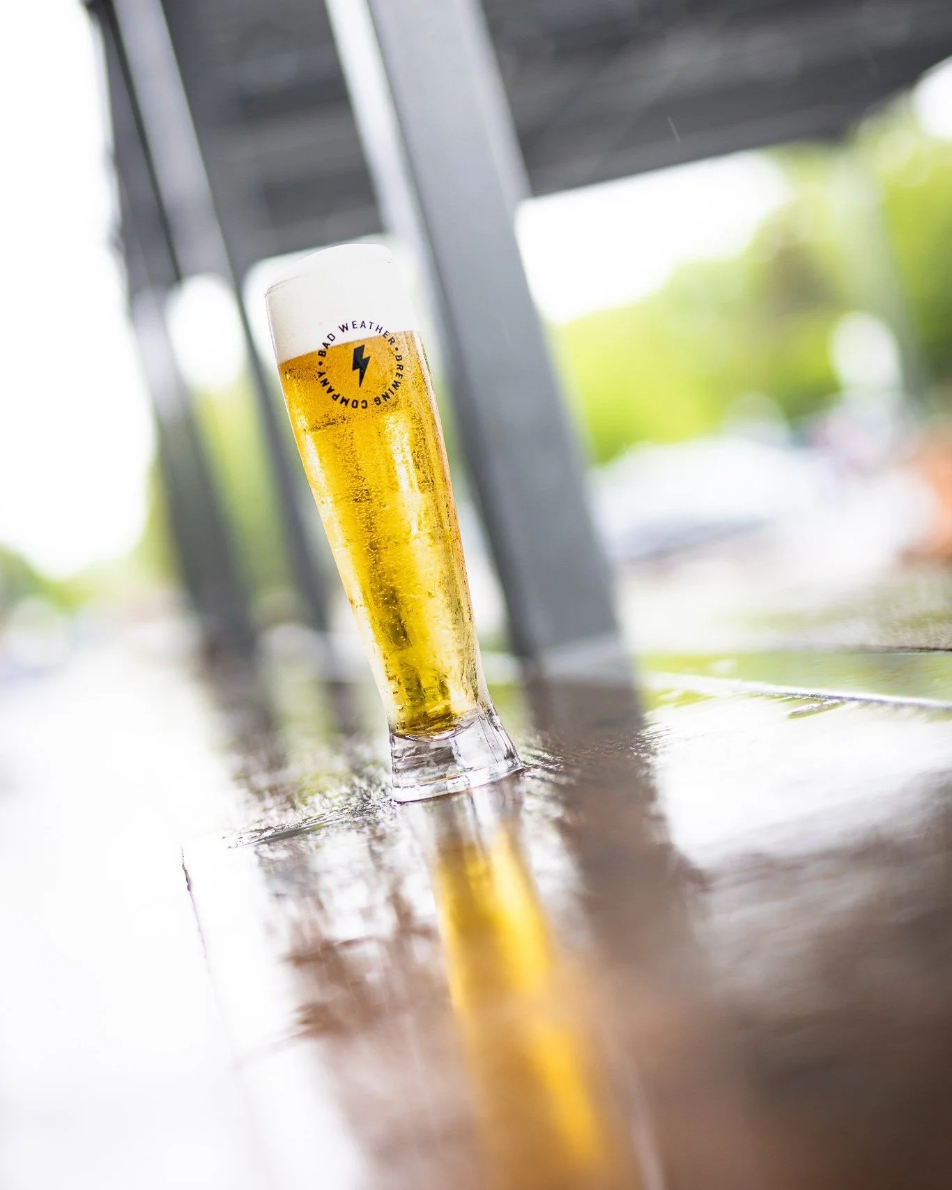 It's Friday and it's warm out. Time for a pils on a patio.