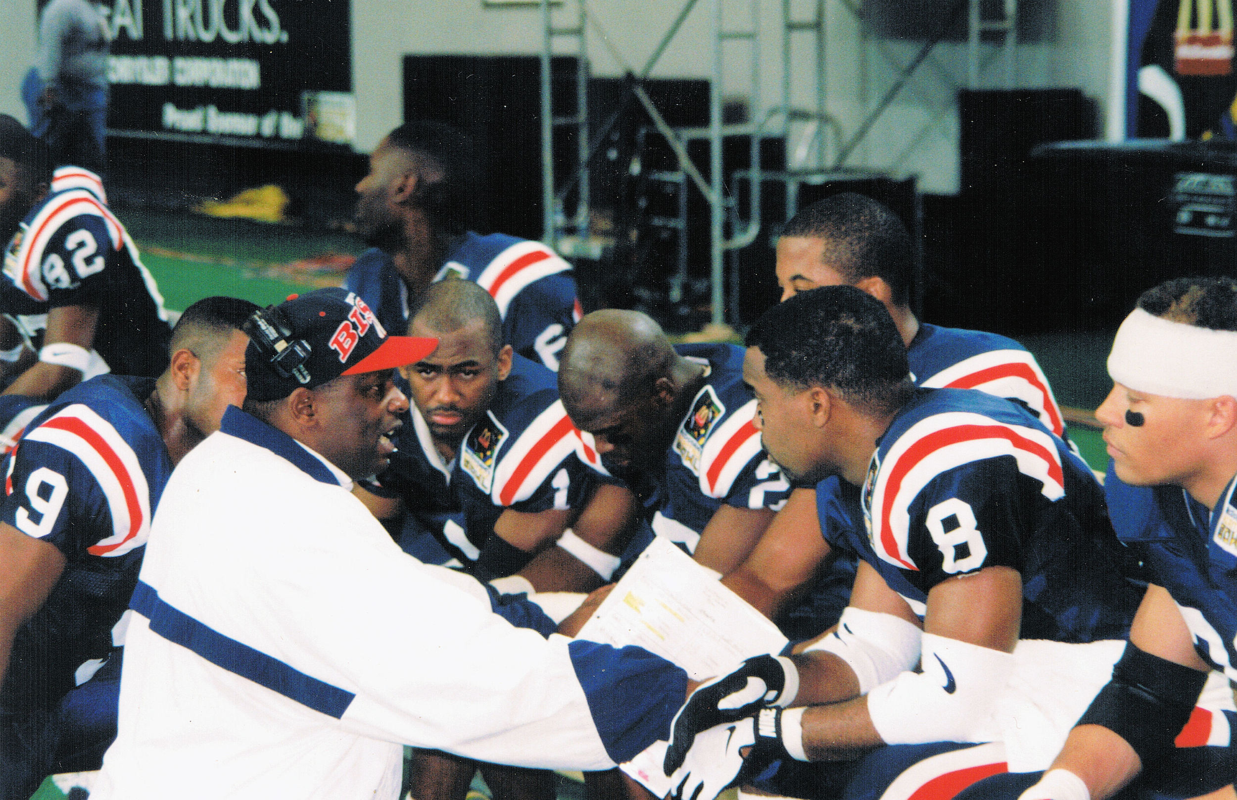 HBOWL BENCH2.jpg
