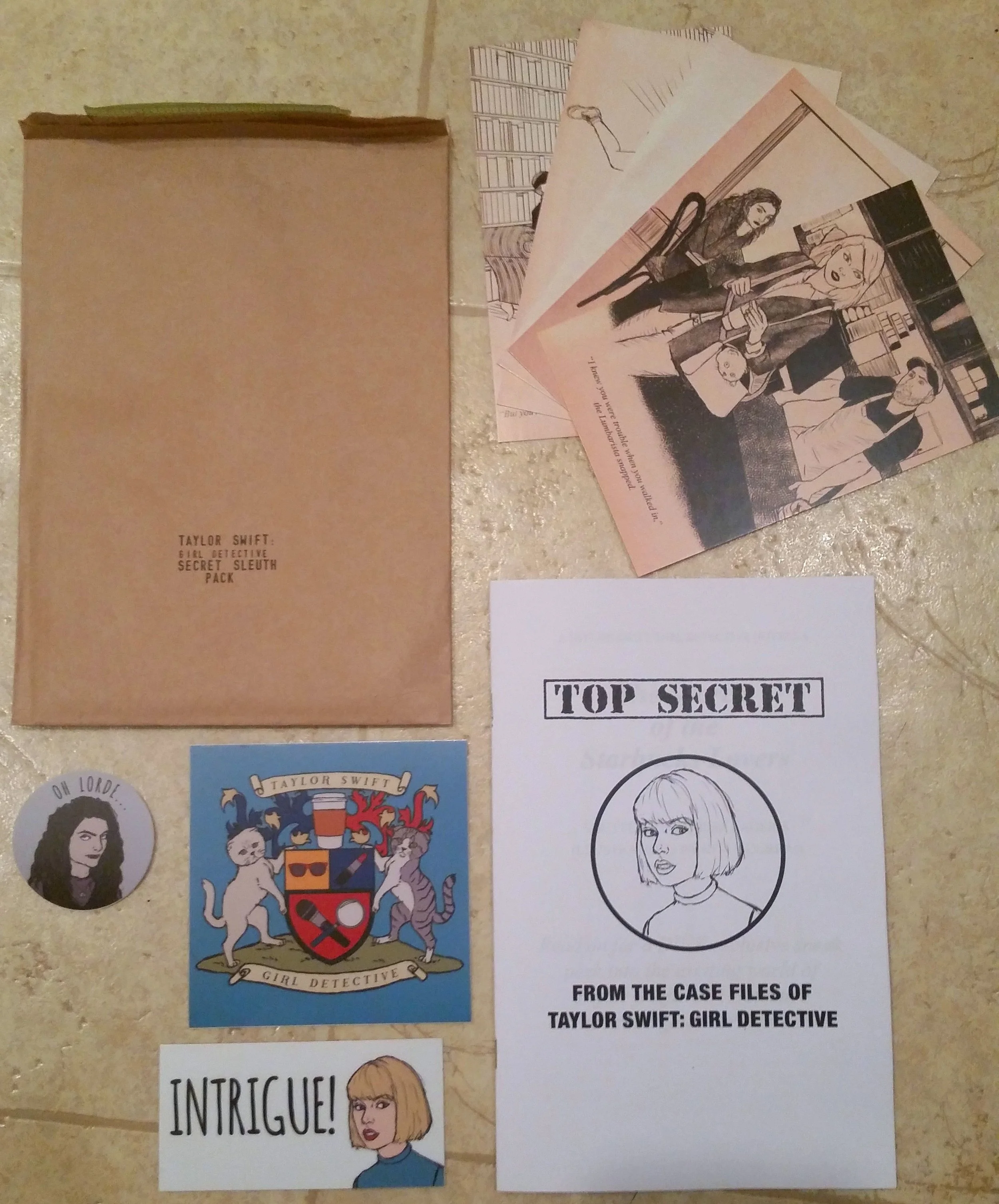 Taylor Swift: Girl Detective Secret Sleuth Pack.