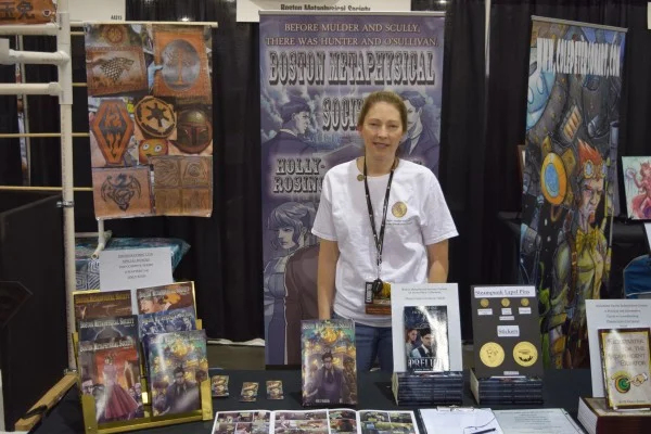 Madeleine Holly-Rosing at Phoenix Comic Con 2016 (3).