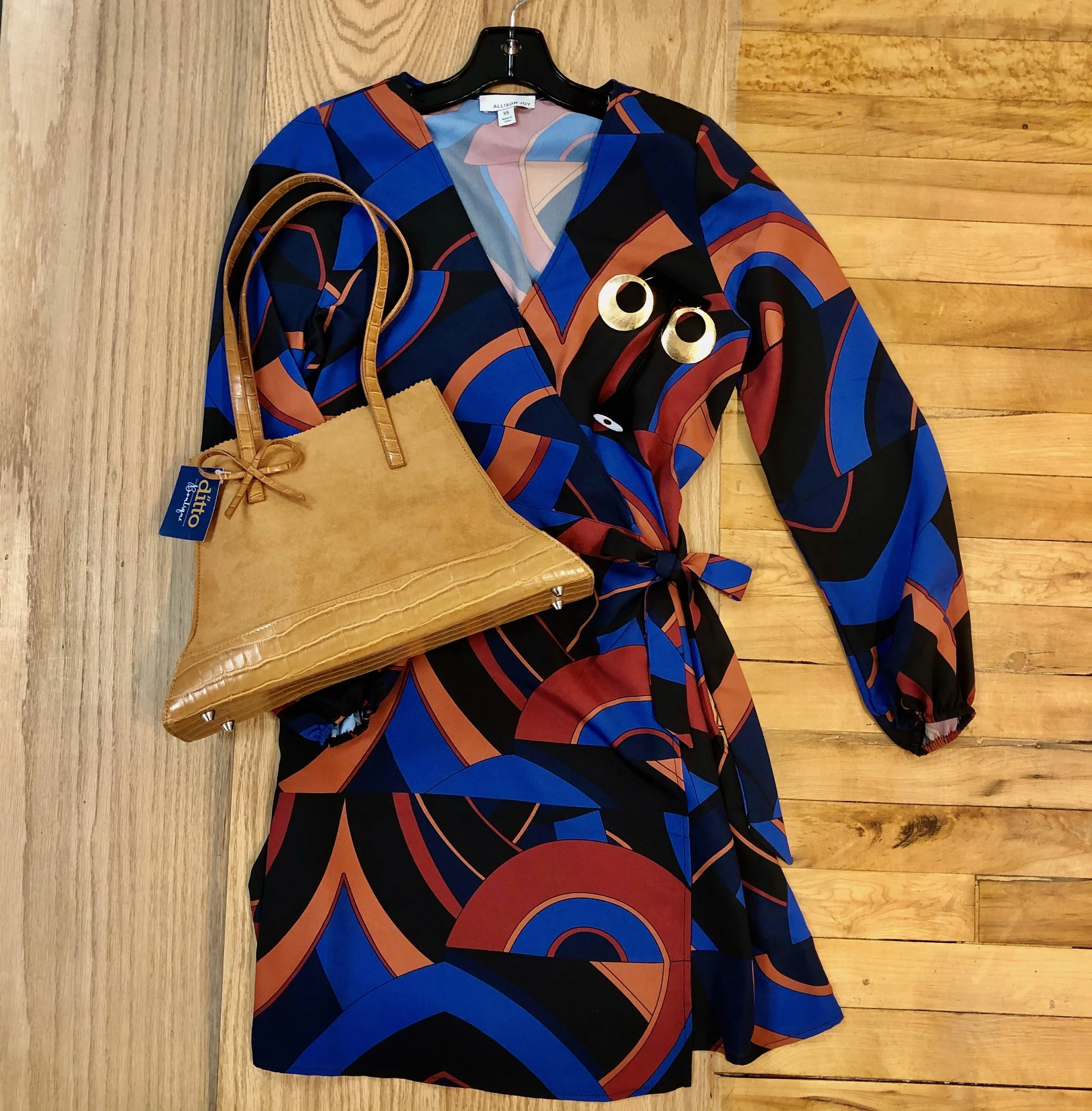 Patterned dress, purse, earrings.jpg