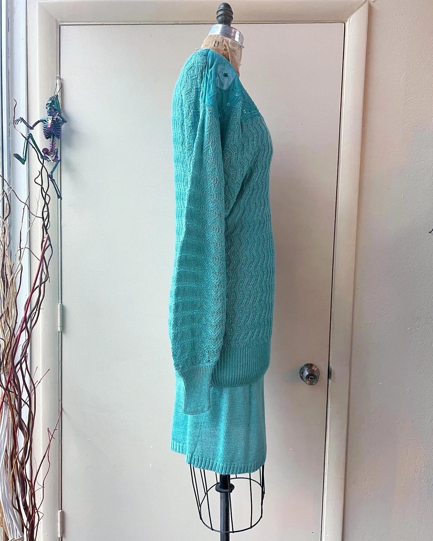 202D3D35-267F-4D24-A8B1-57E19CE95656