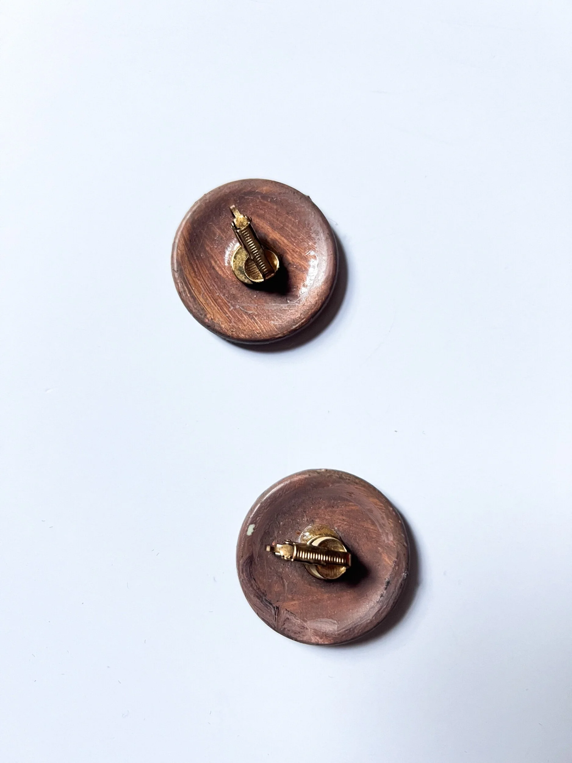 1AC23C34-9434-4AA3-A9C1-A00407B27699