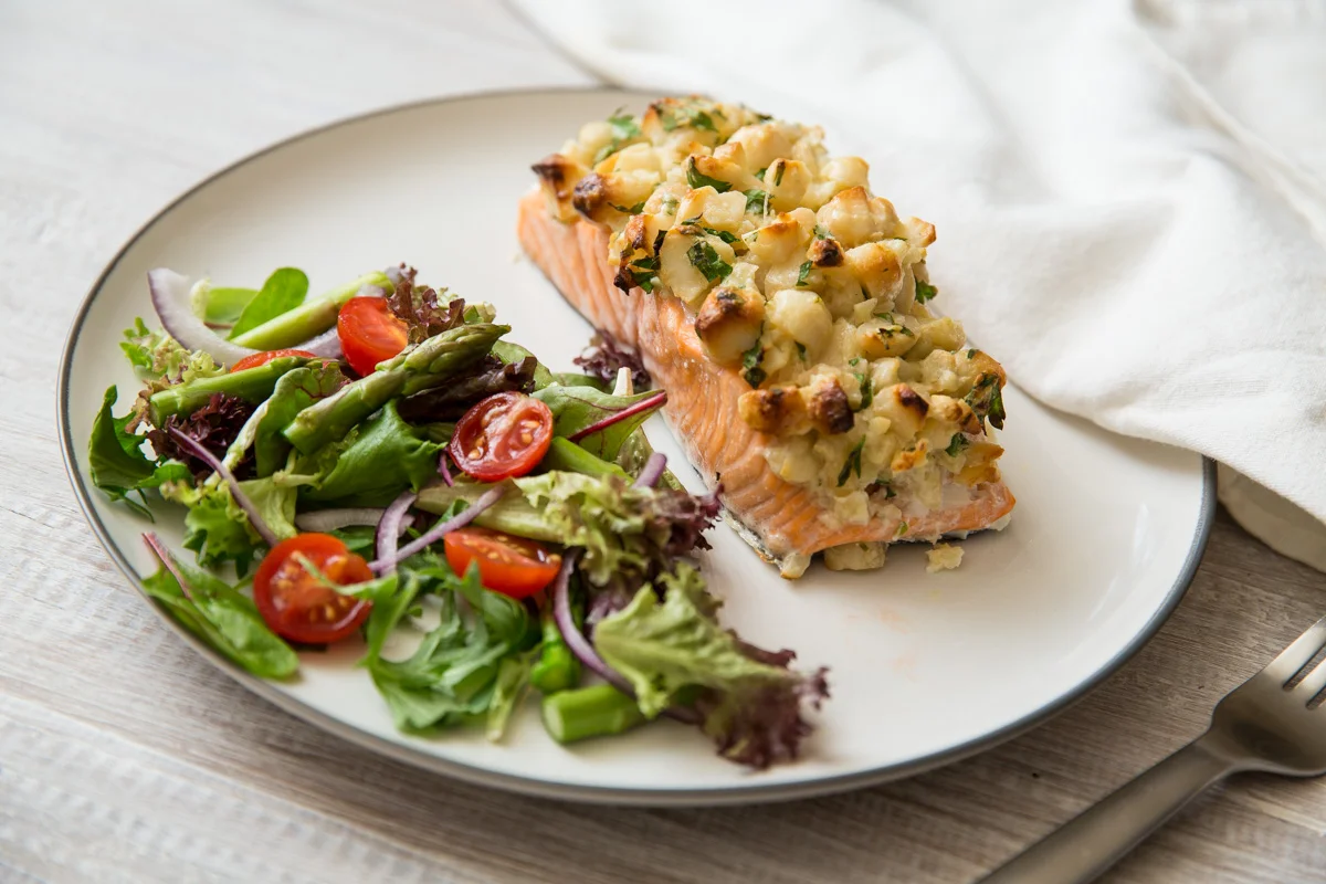 Macadamia Salmon