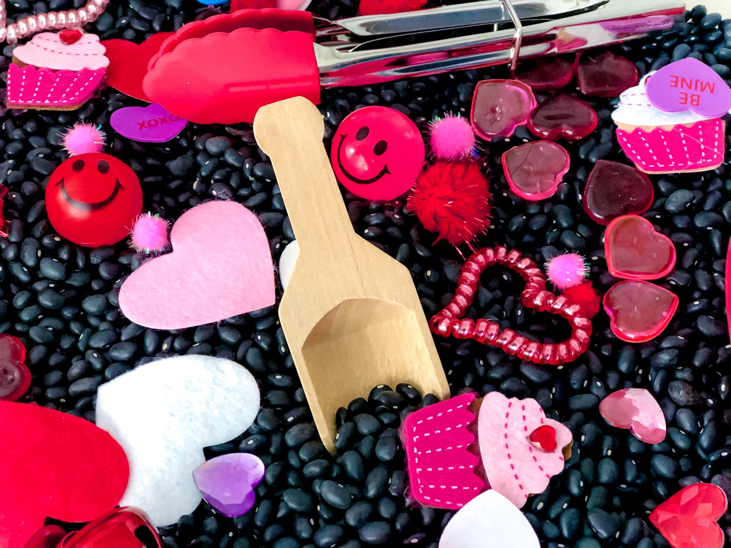 Spark Your Child's Imagination and Creativity With This Valentine's Inspired, I Heart Dinosaurs Invitation to Play