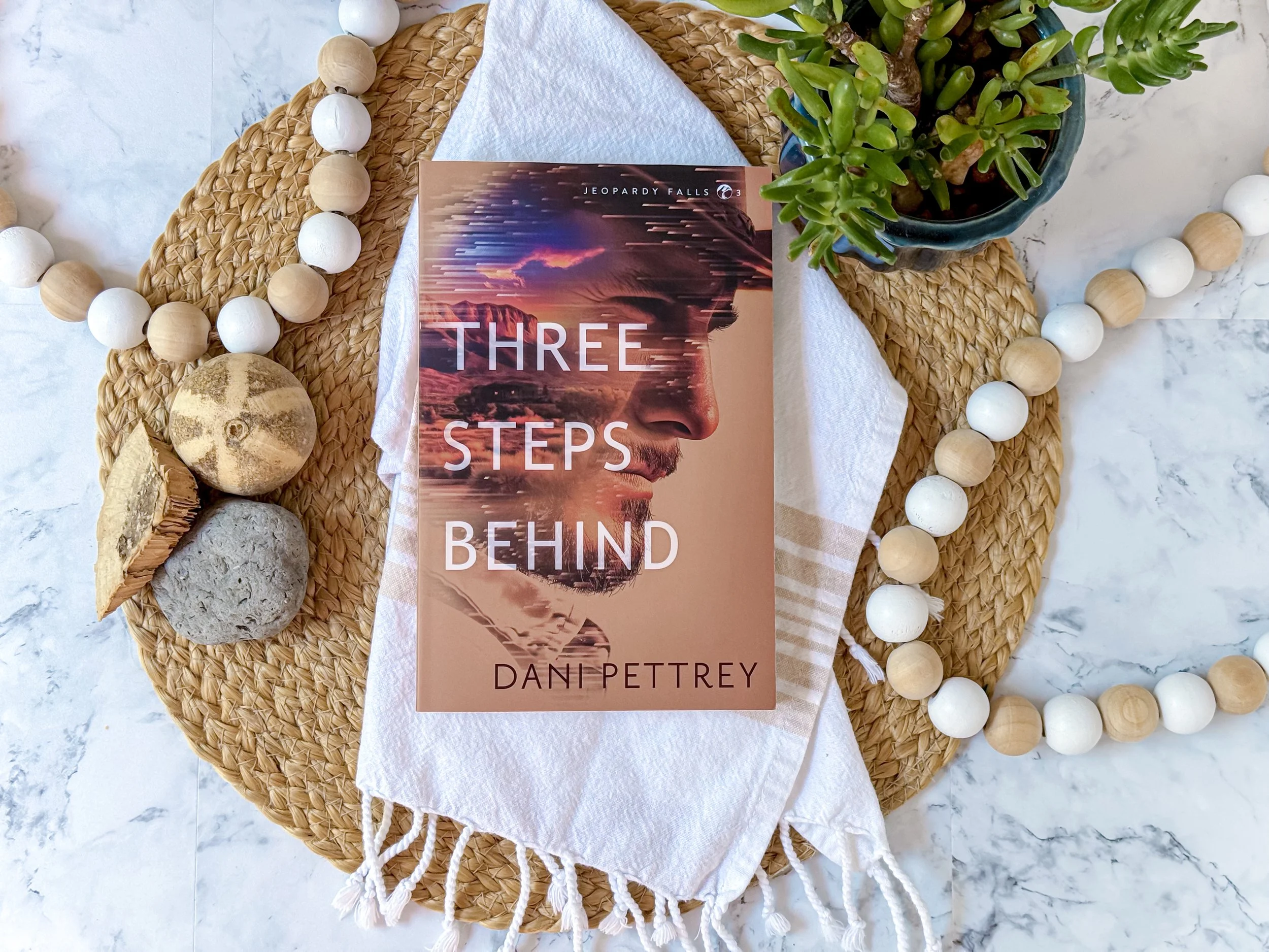 ★★★★  Three Steps Behind by Dani Pettrey | An Intriguing, Romantic Suspense from a Best-Selling Author