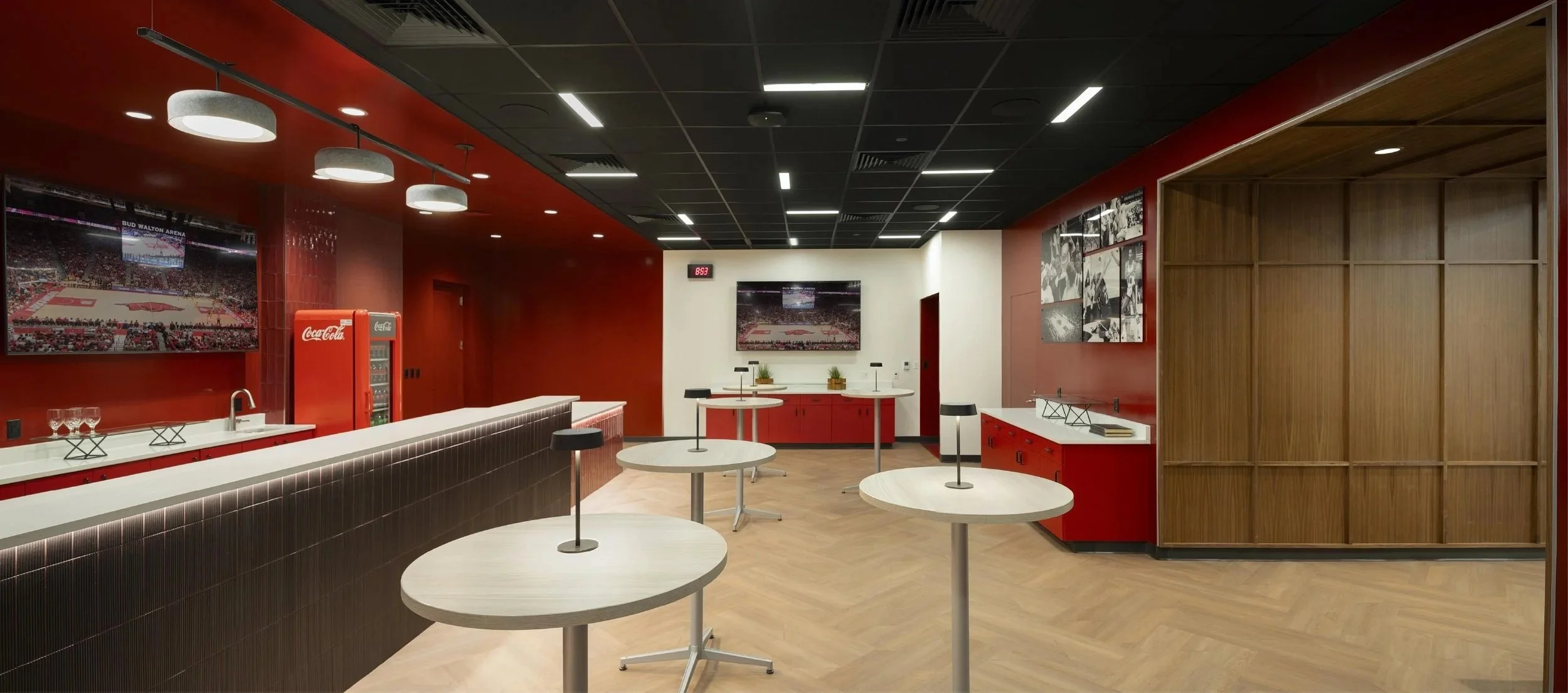 BUD WALTON ARENA - COURTSIDE CLUB