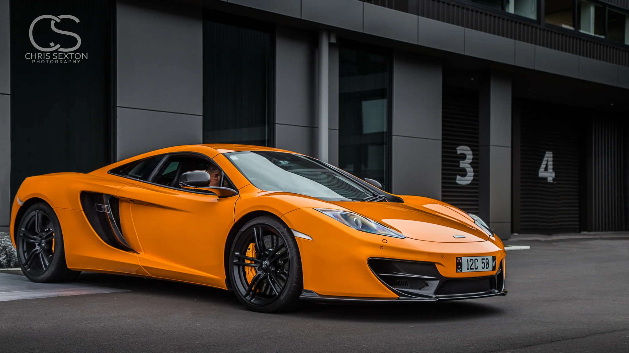 Cars&Coffee_OrangeMcLaren-.jpg
