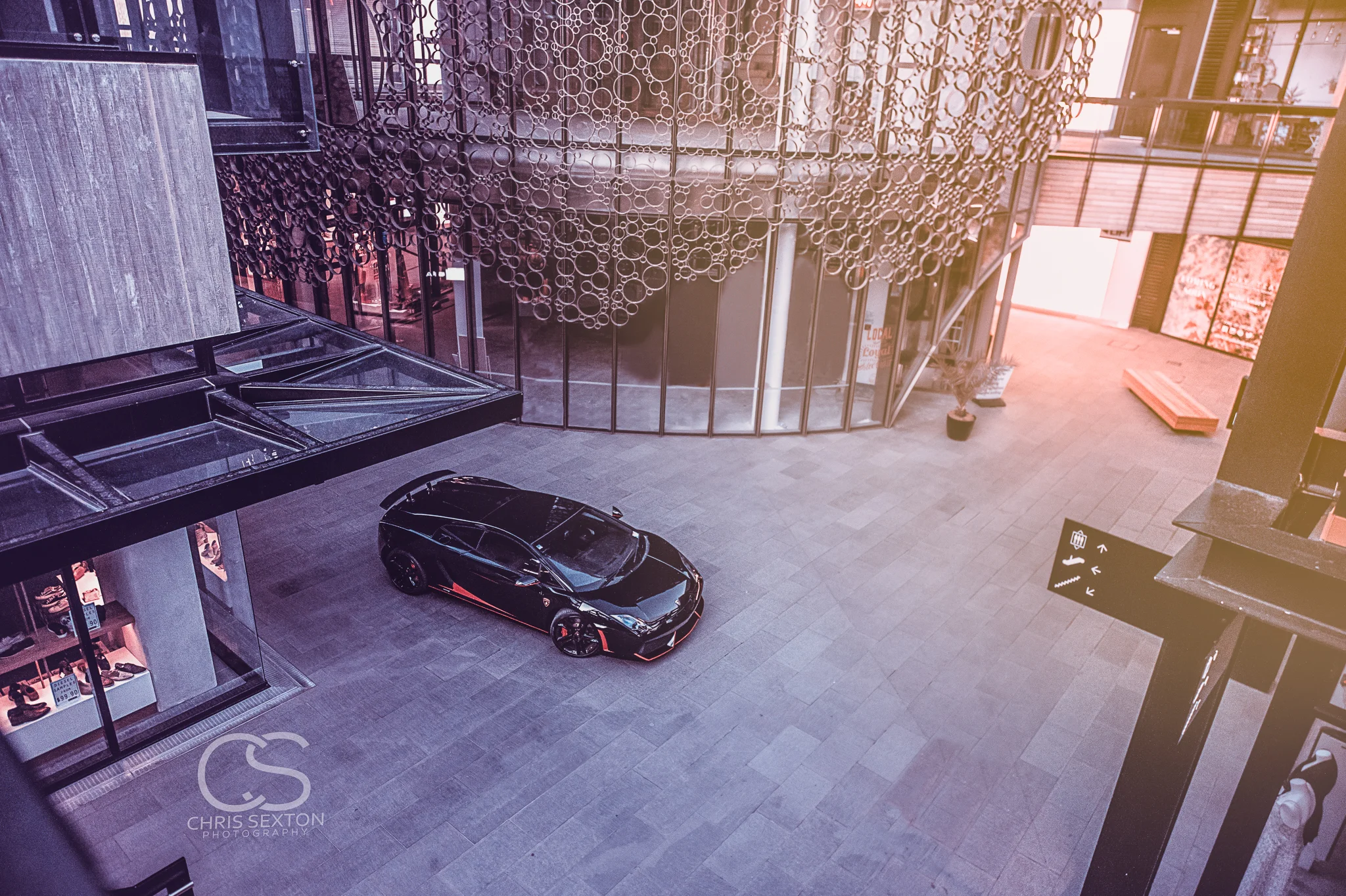 Social-LP550-2-15.jpg