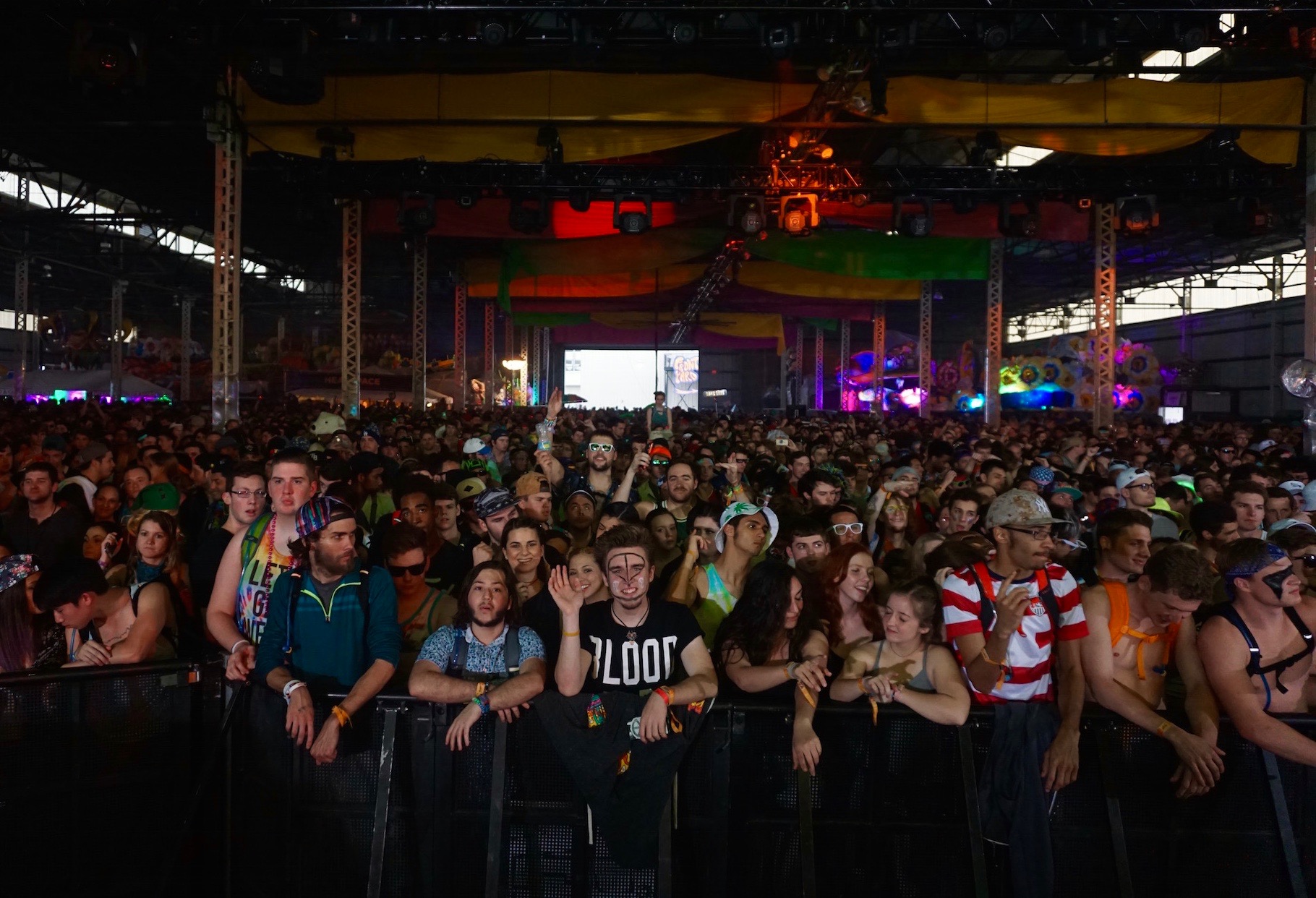 Crowd Picture.jpg