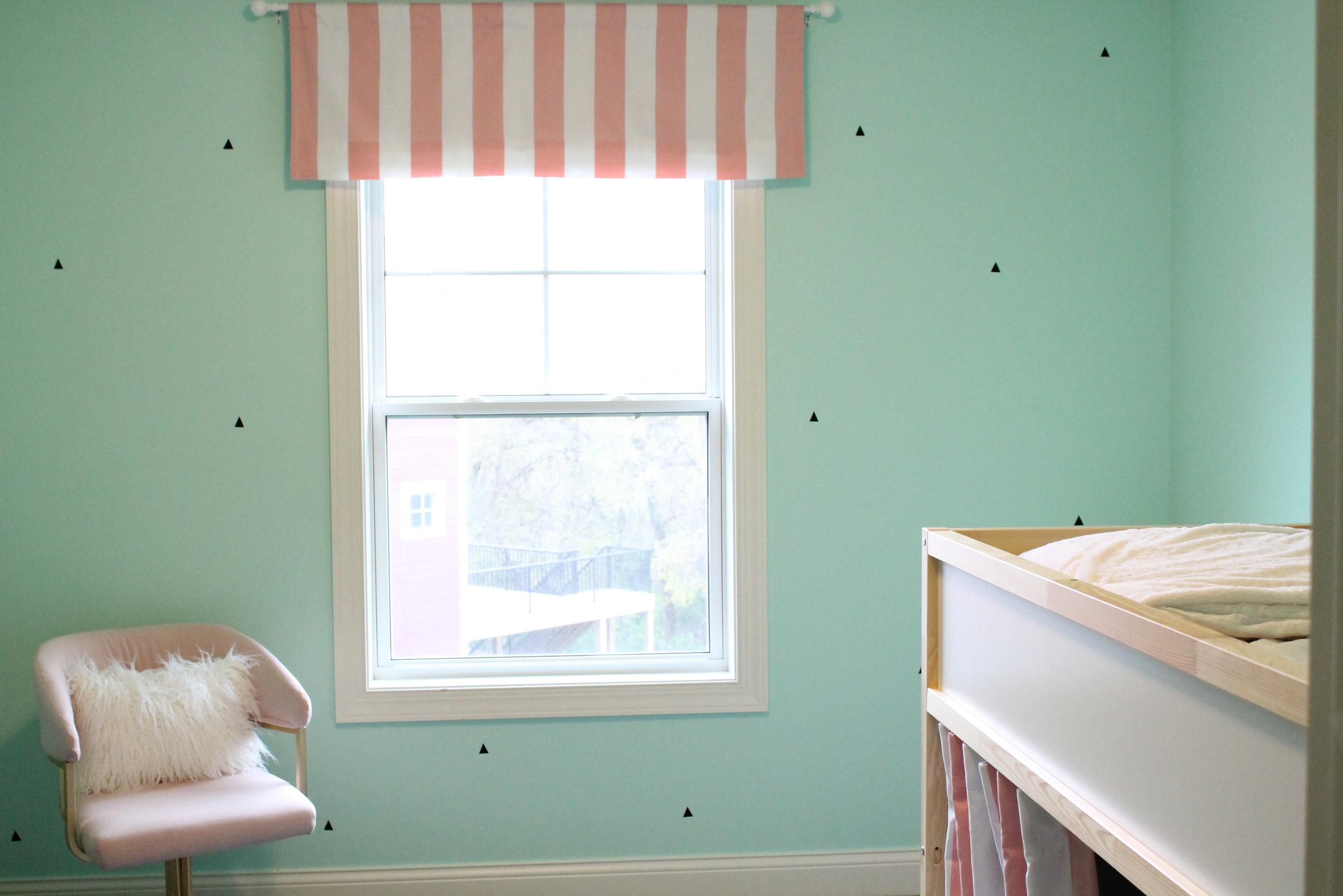 Ice Cream Bedroom Makeover with Mint Chocolate Chip Walls. Pink and Aqua Girls Room.