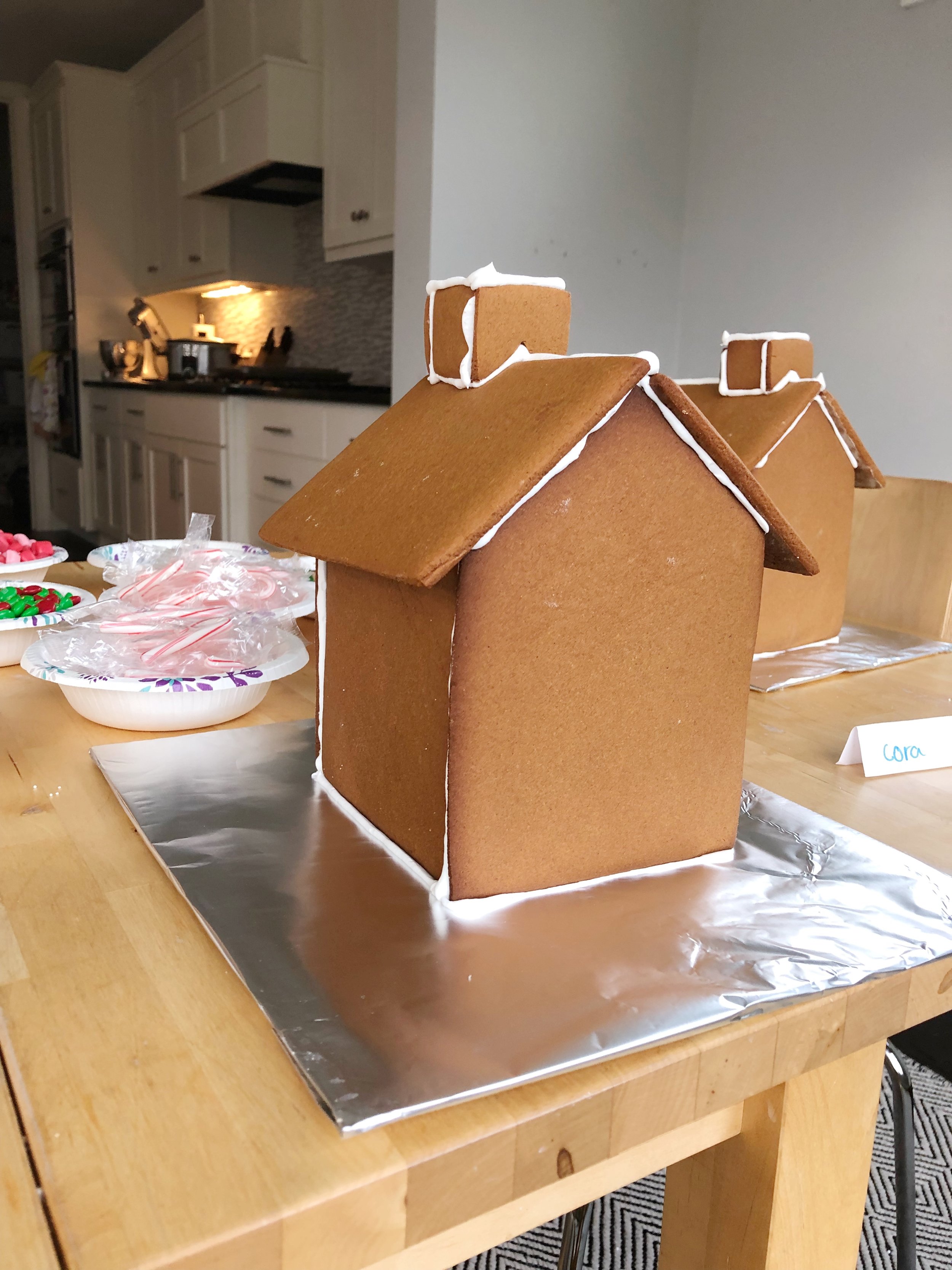 Making gingerbread houses from scratch. Free recipe and template.
