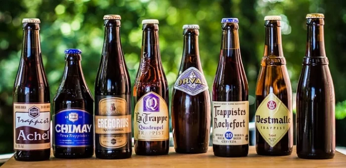 800px-Trappist_Beer_2013-08-31.jpg