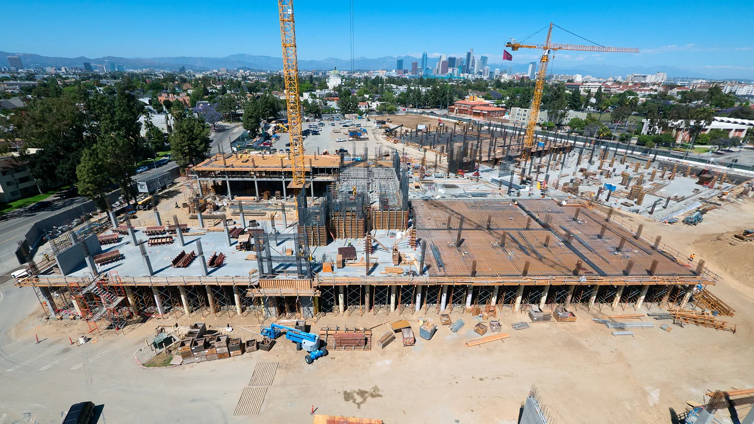 uscvillage2.jpg