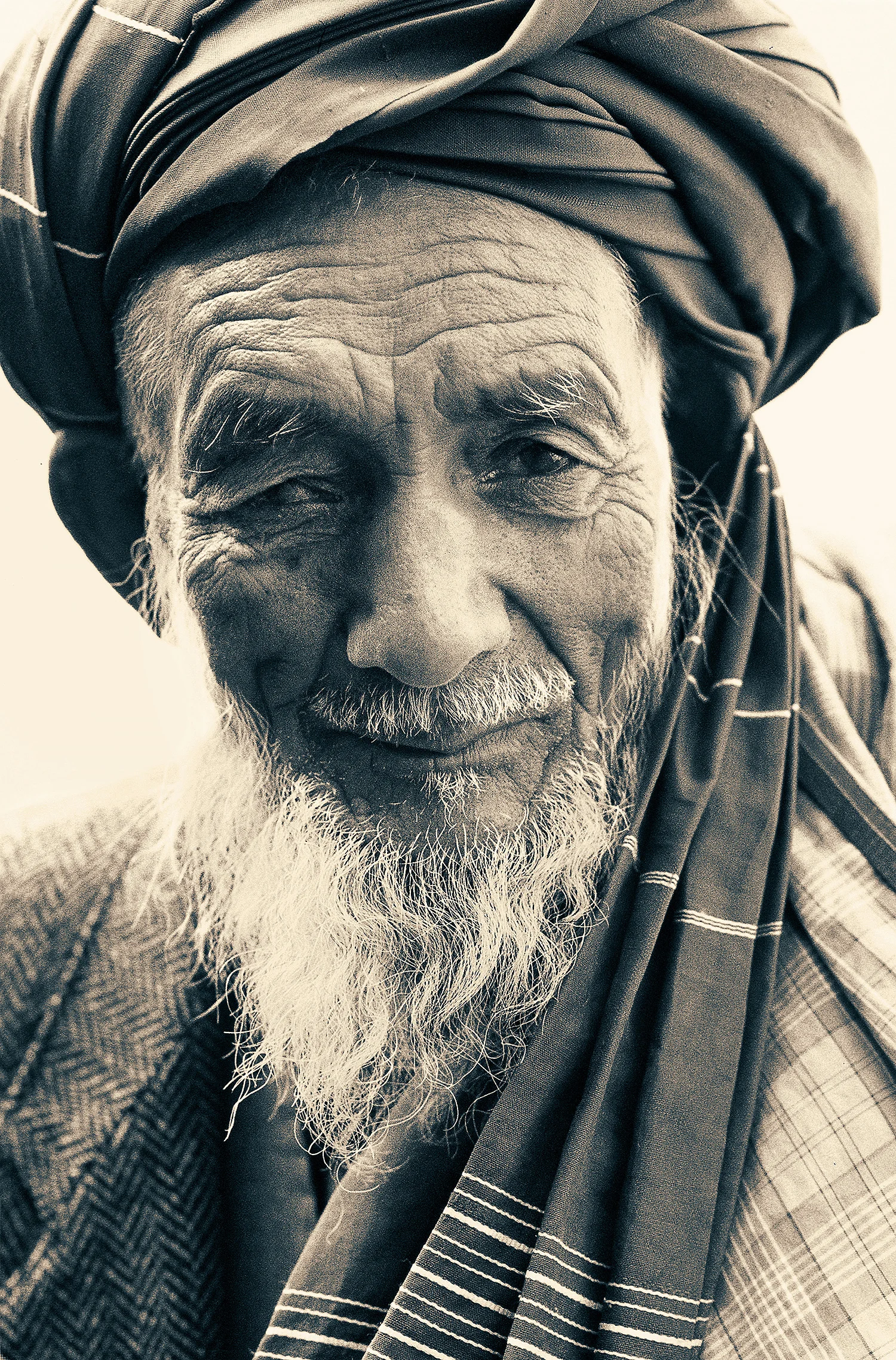 Eye to eye with a stranger #10