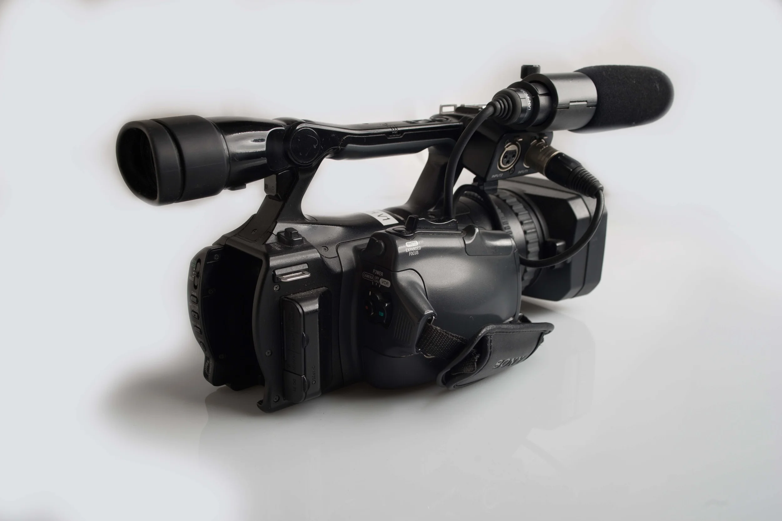 Rent Sony HVR-V1 Camera