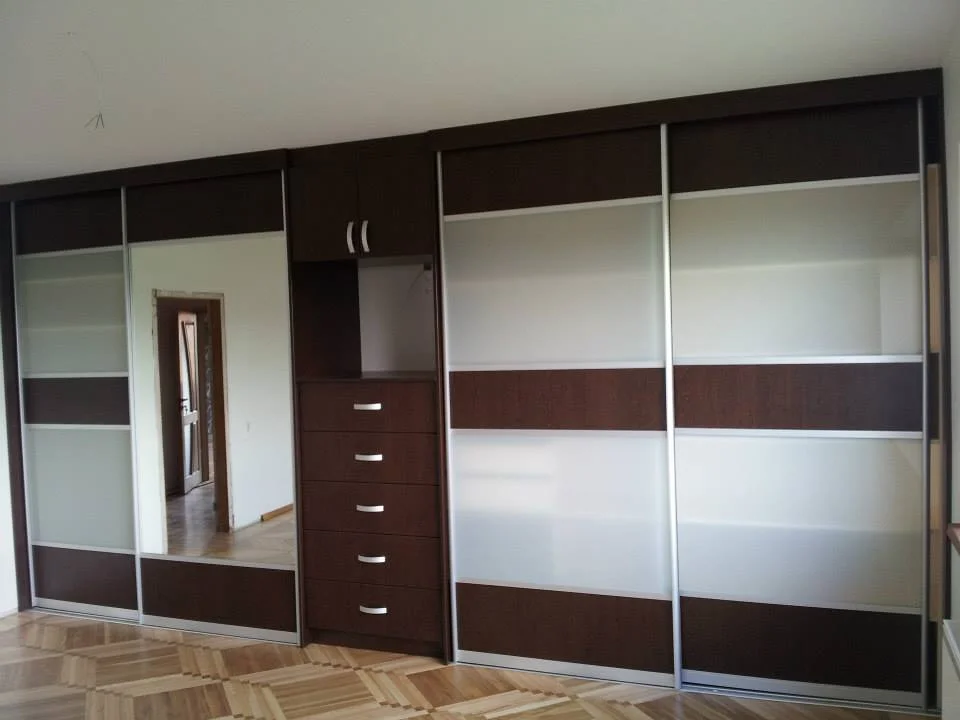853909f654b472.jpg