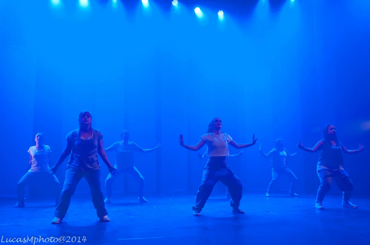 ellen_dance_watermerk-97-van-165_18010692366_o.jpg