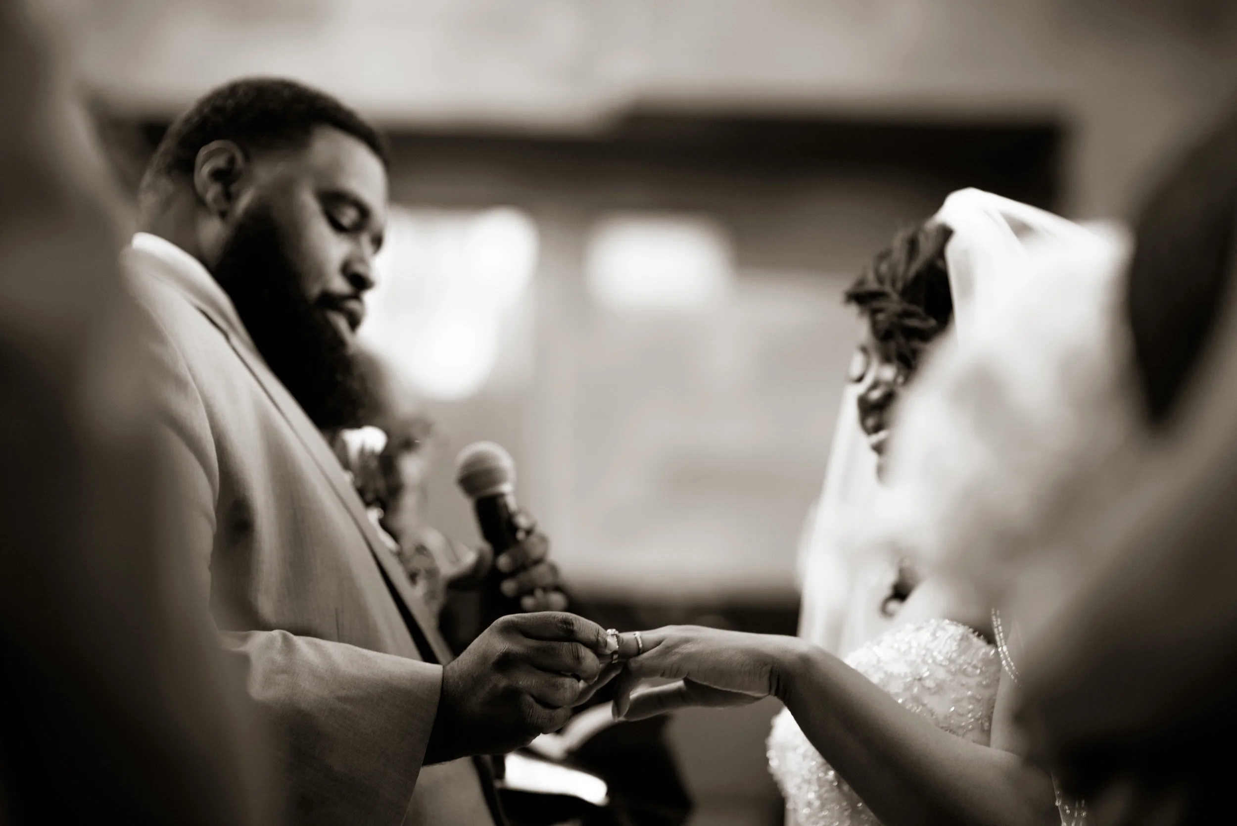 033 - Giannas PhotographyMcNamara Alumni Center Wedding.jpg
