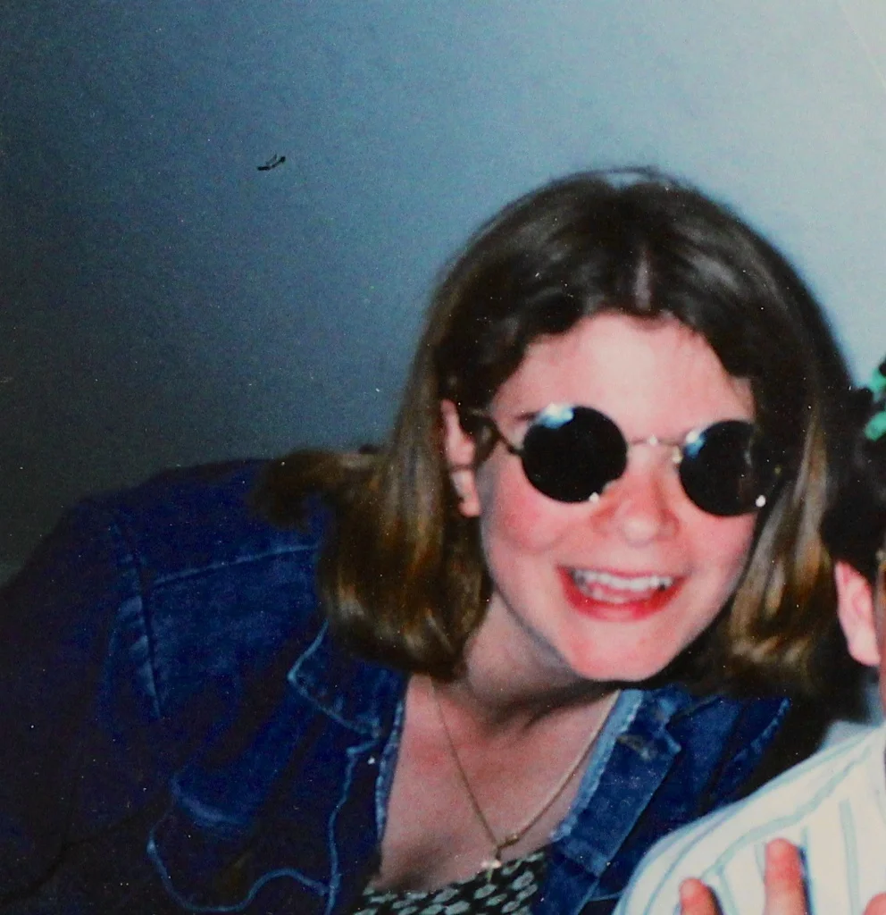 de(tales): sunglasses