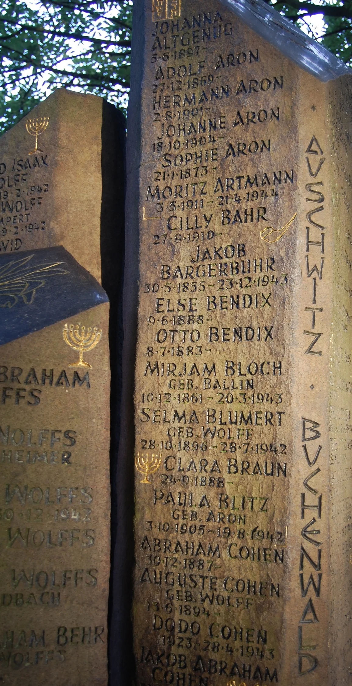 memorial3.jpg