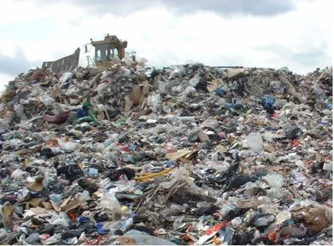 Fast Fashion = Mass Impoverishment of The Planet?