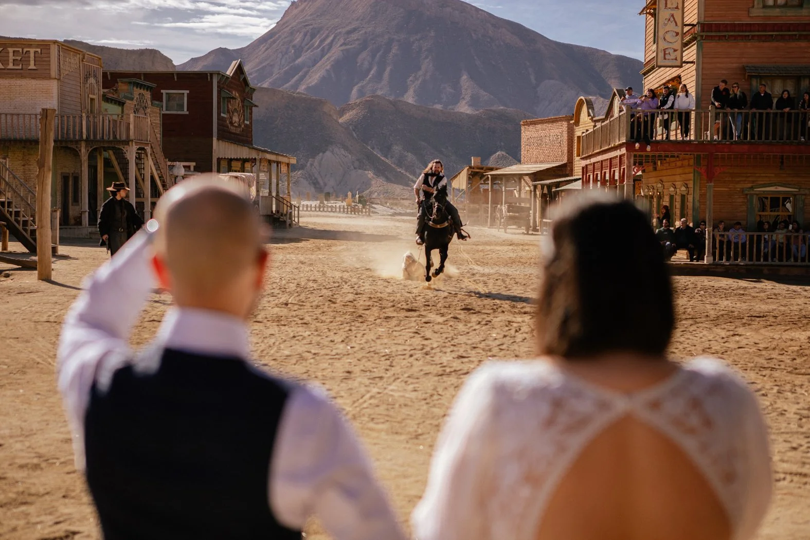 POST BODA EN EL FARWEST