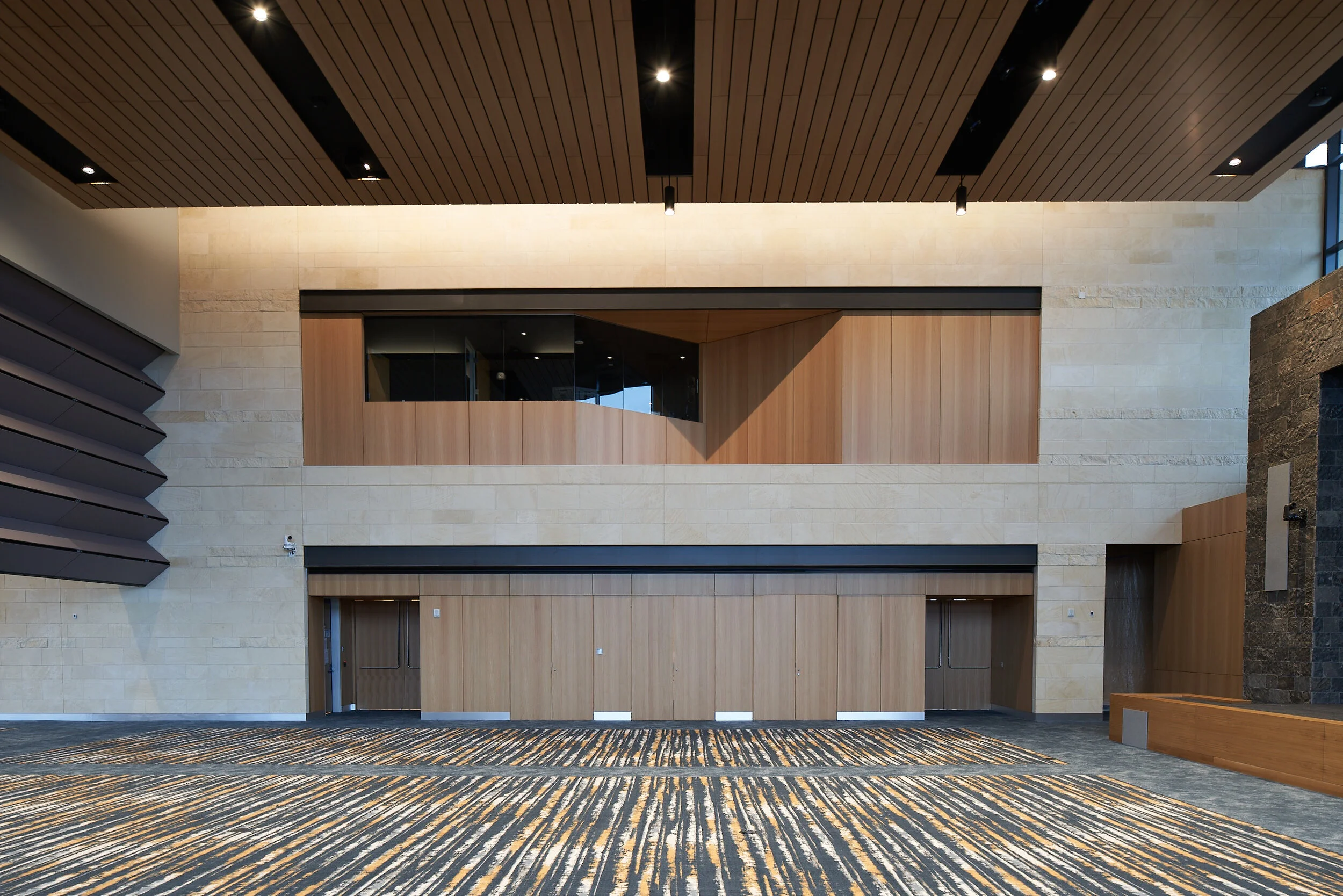 CharlesSchwabCampus_079.jpg