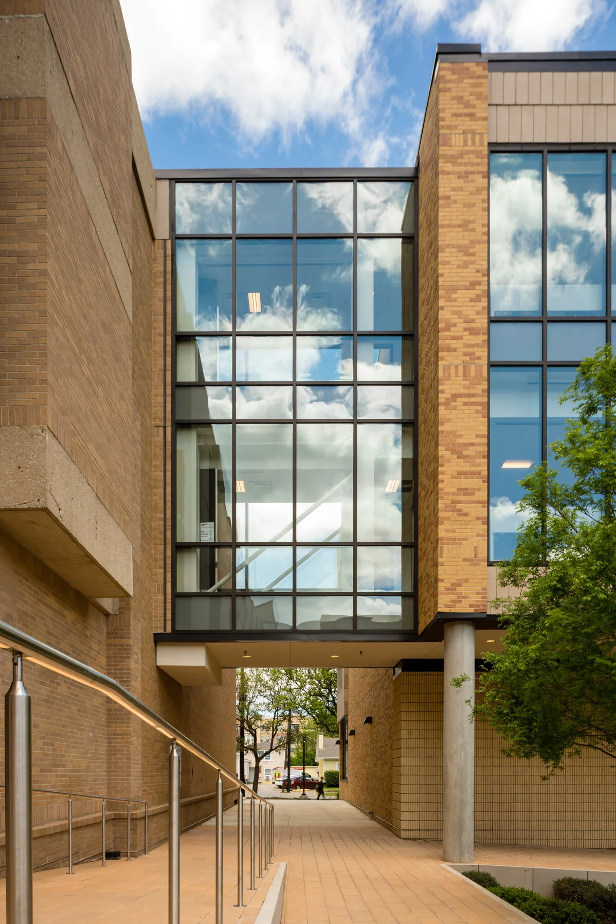 UNT_Corgan_023.jpg