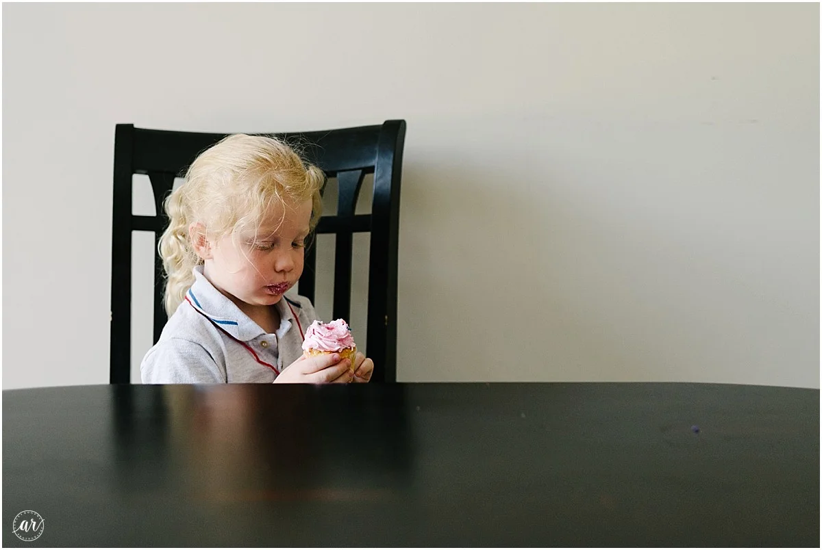 Oh my goodness. What is this? Do you know what this is? Is it.. a.. tortilla? Is it a CUPCAKE??? Is it a cupcake?? 