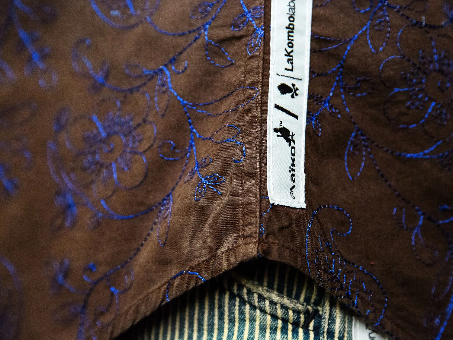 embroidered_03.jpg