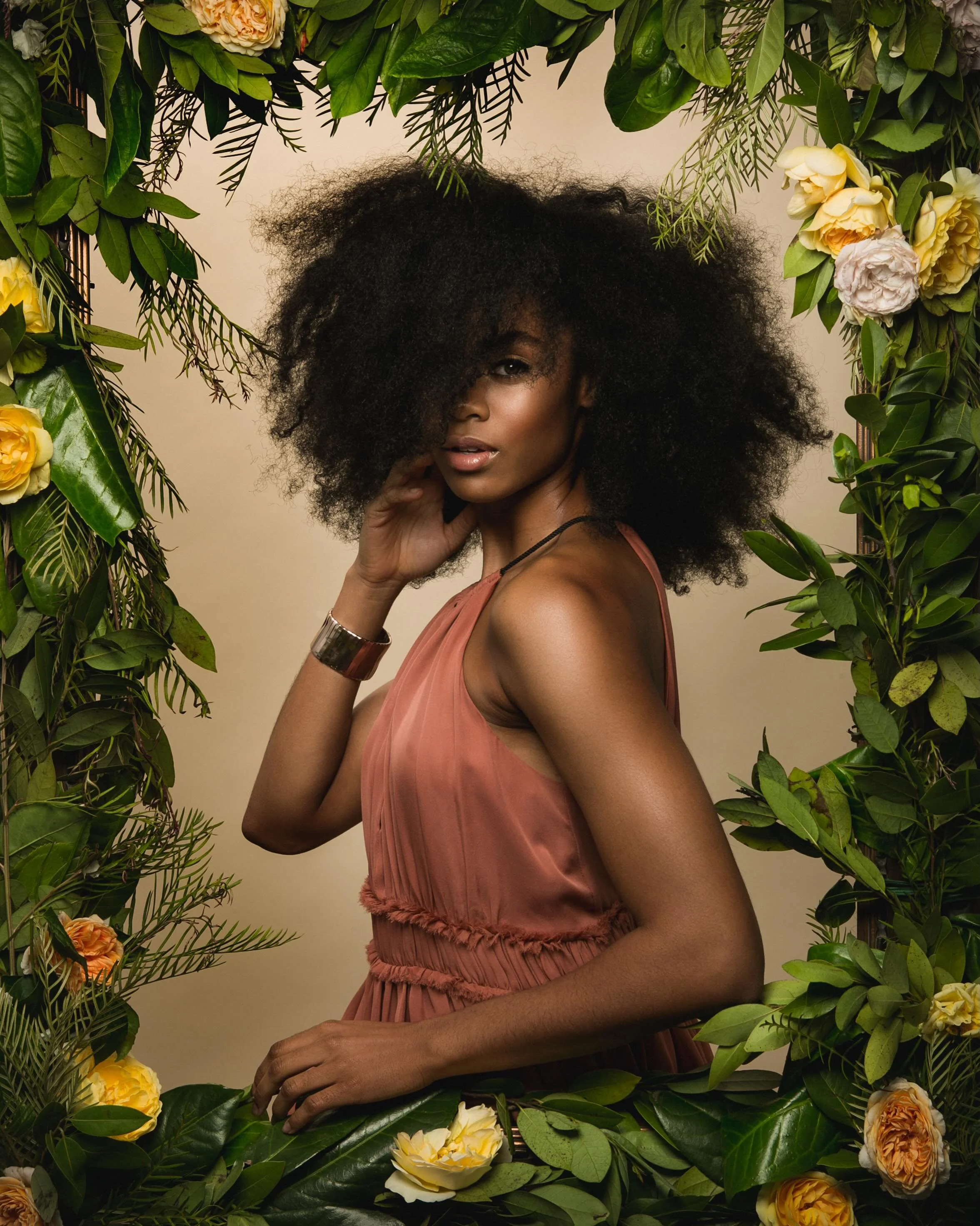 @just.monid  #afrostyle #makeupartist #photography @bornandborn #artdirection