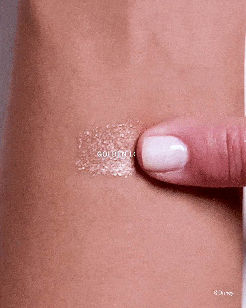 D11_AIW_Shot_1_EyePalette_FR2-ezgif.com-optimize.gif