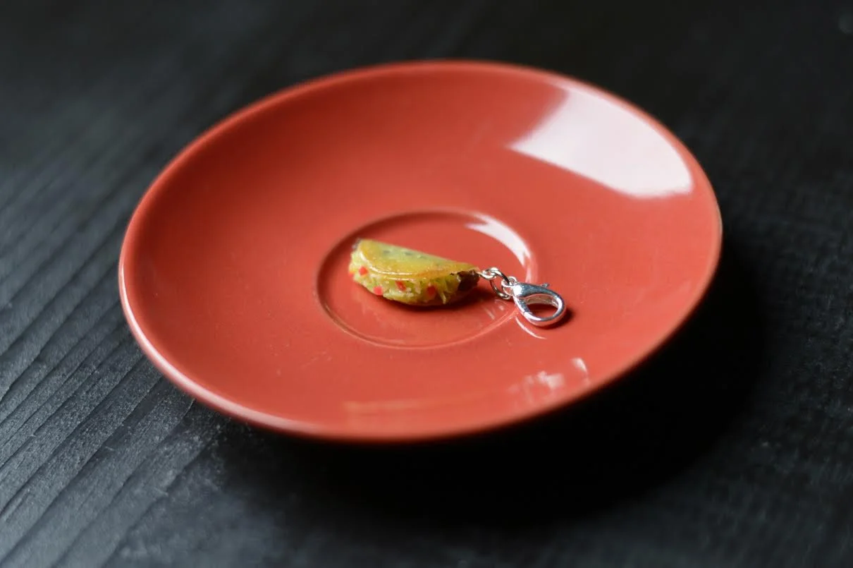 Taco stitch marker from SucreSucreMinatures 