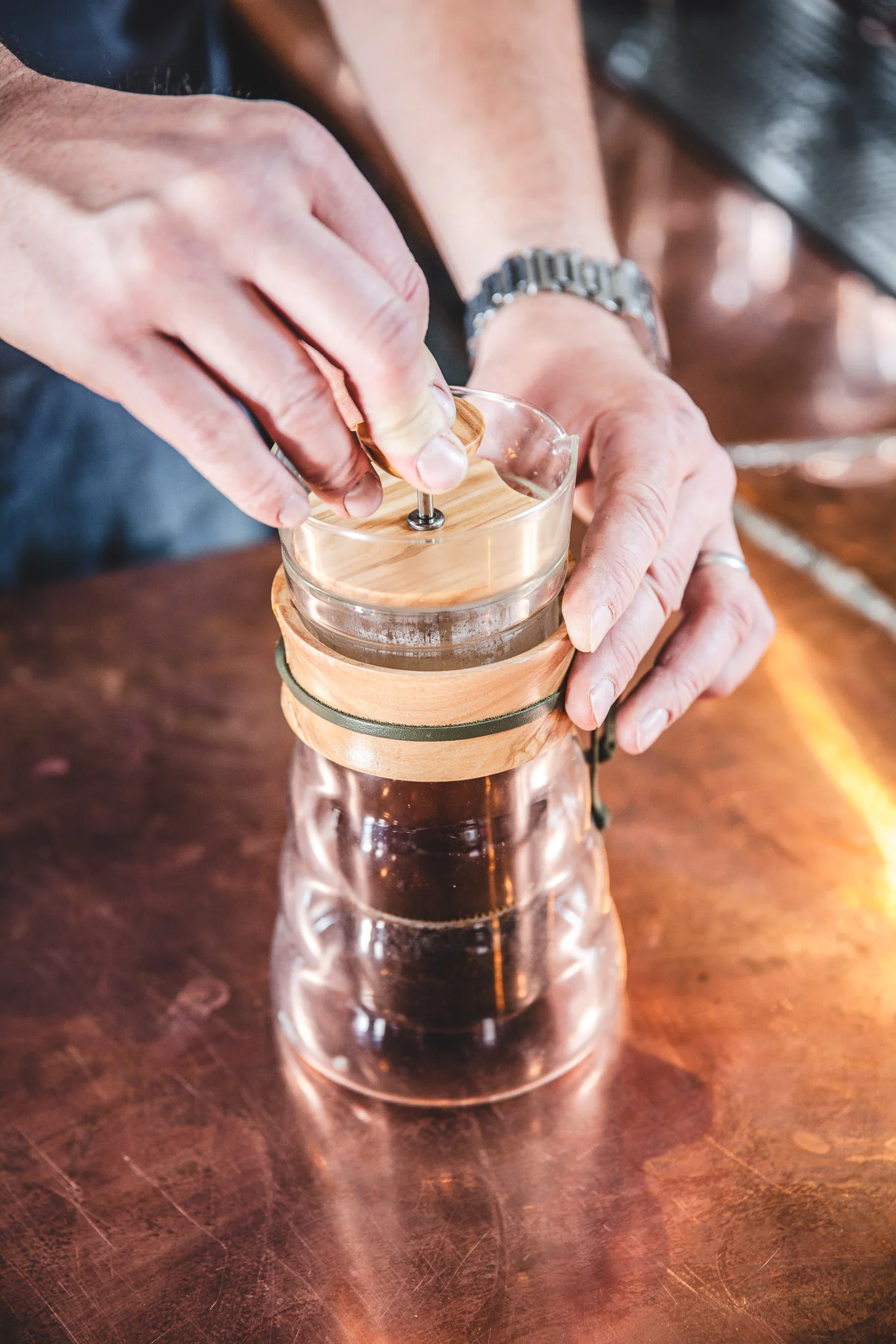 5. Press the plunger down. If it is difficult to plunge, your grind is too fine, if it requires no effort at all, your grind is too coarse and you’ll need to adjust.