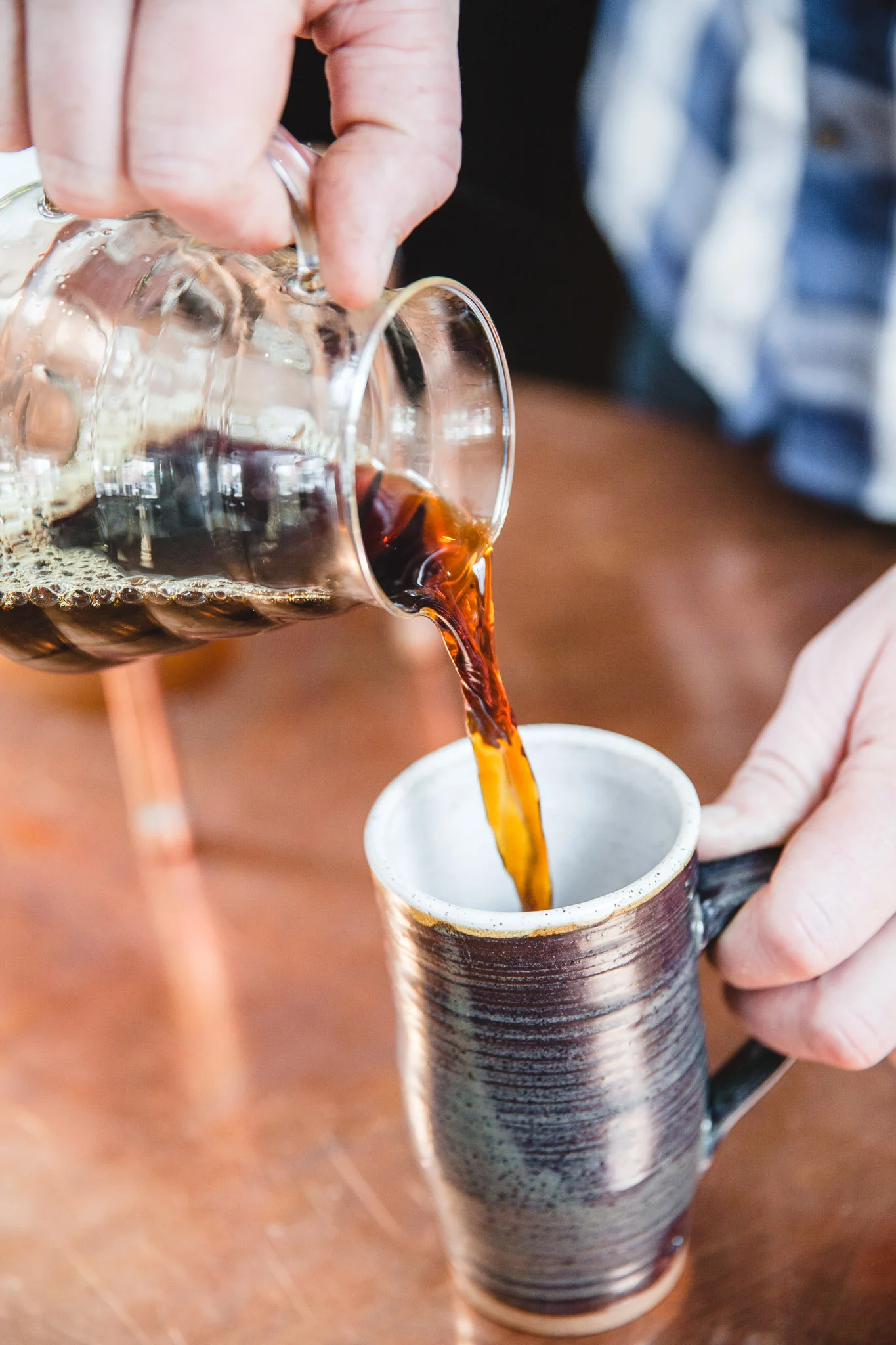 9. Toss filter, give the coffee a swirl and pour coffee into mug.