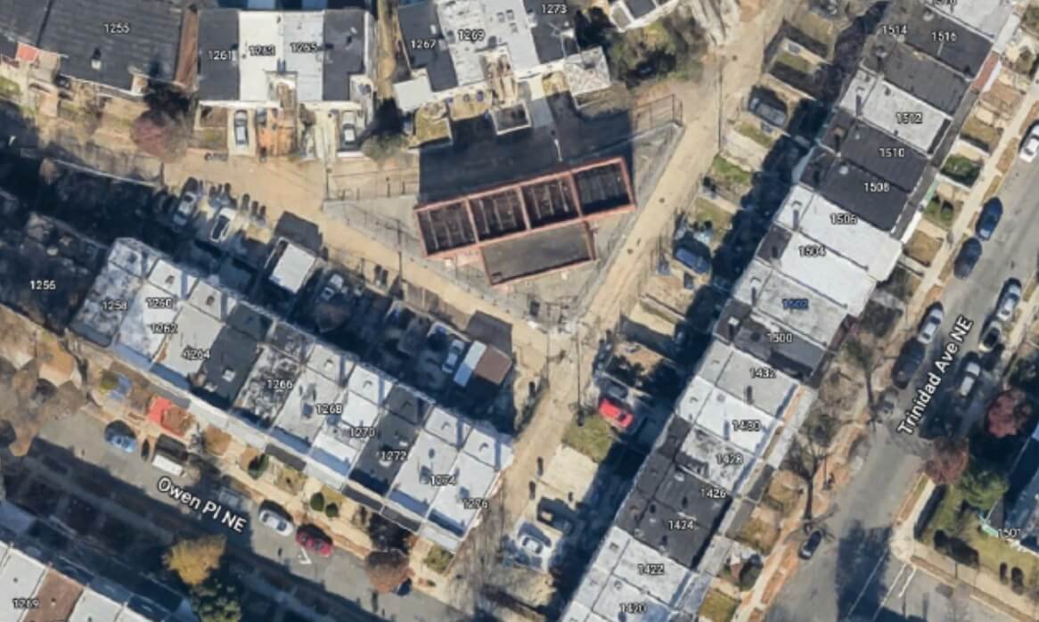  Google Maps aerial photo of neighborhood and potential park site June 2022. 