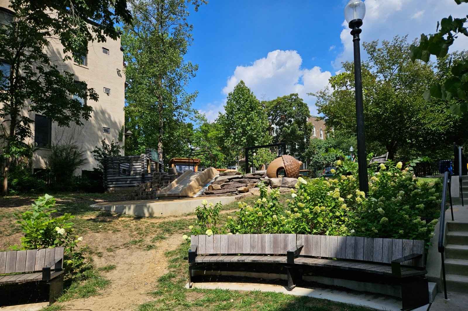 19th-lamont-1.jpg