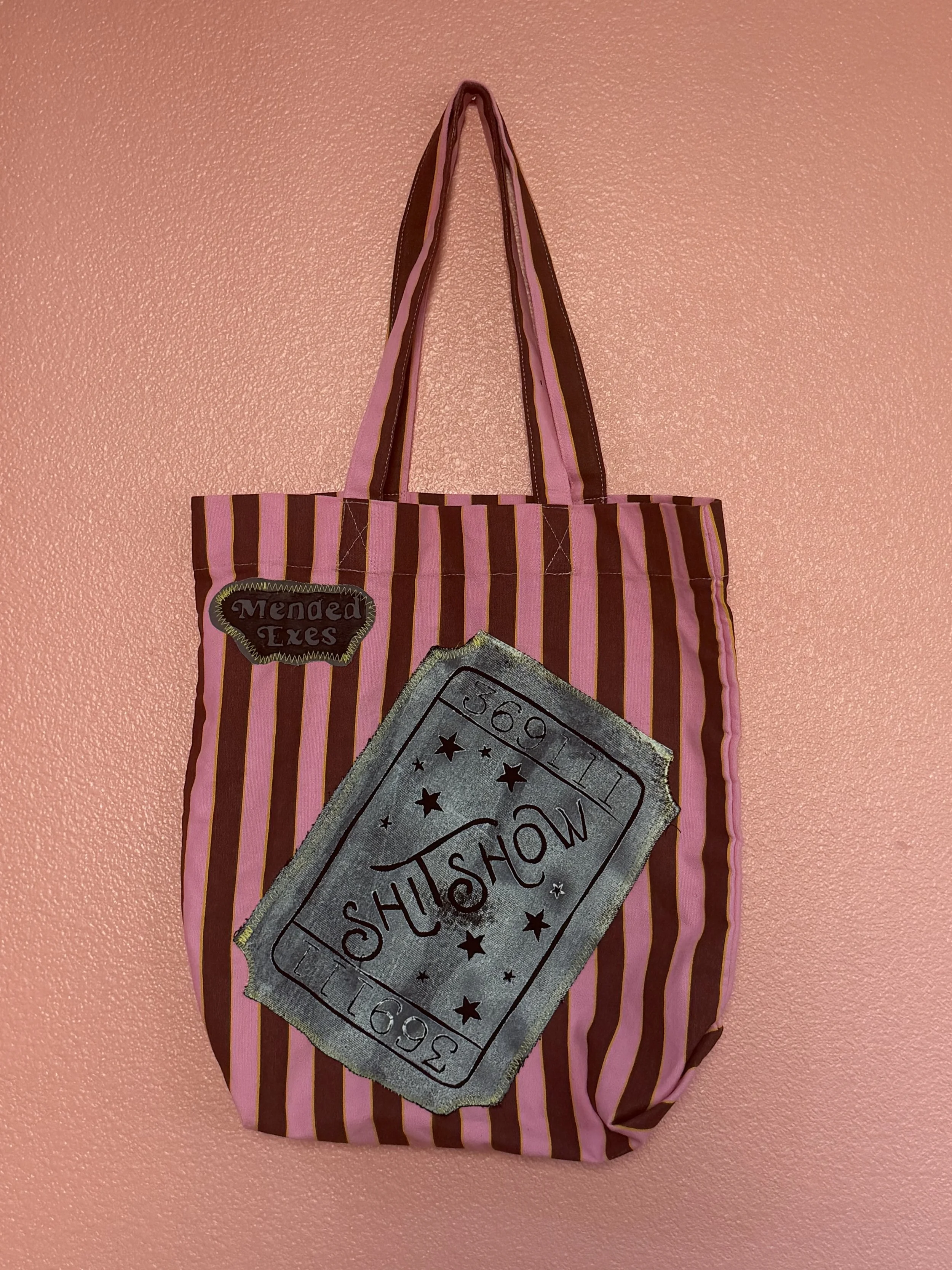 Travel Show Tote