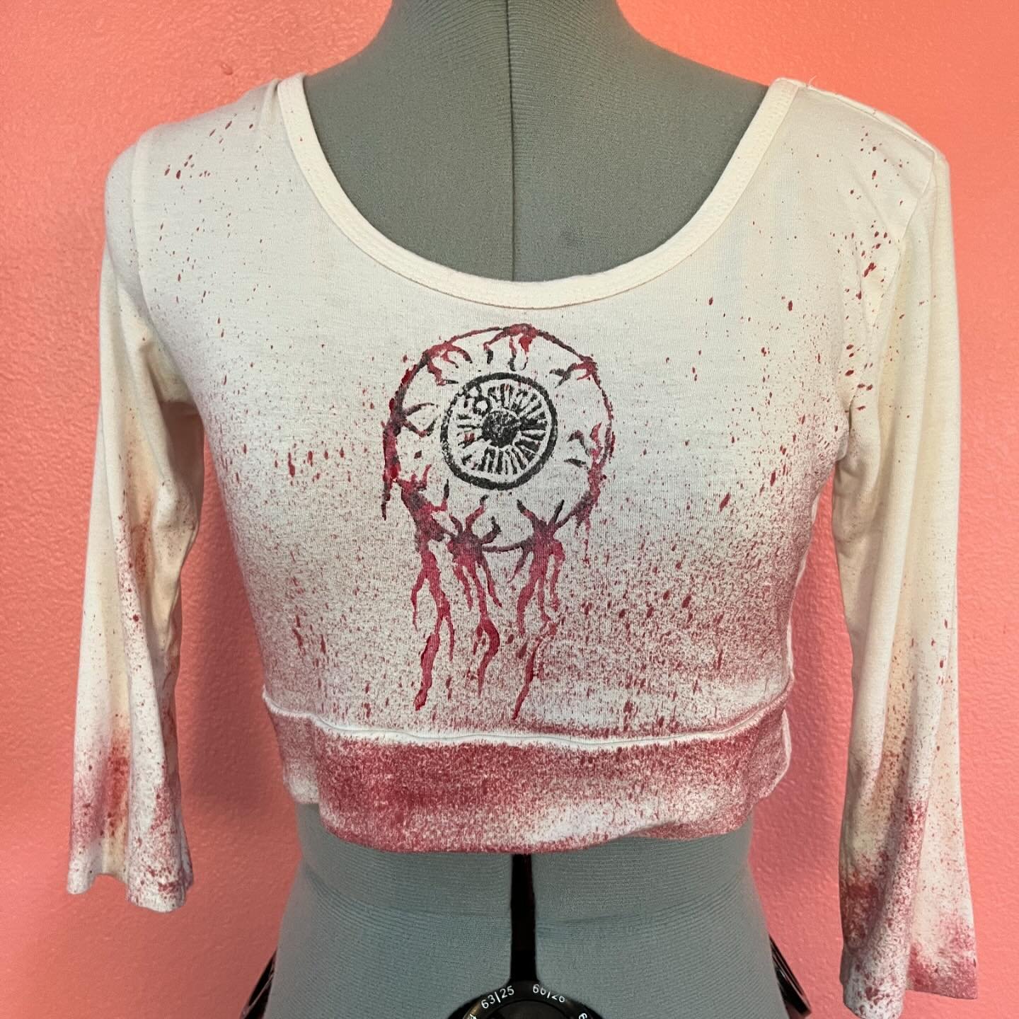 Bloody Mess

Size- small

$40
+ $10 shipping

#mendedexes #upcycledfashion #fashion #upcycled #upcycledclothing #boutiqueclothes
#murrieta #murrietasmallbusiness #temecula #temeculasmallbusiness #styleinspiration #style #handmade #thrifting #thrift #