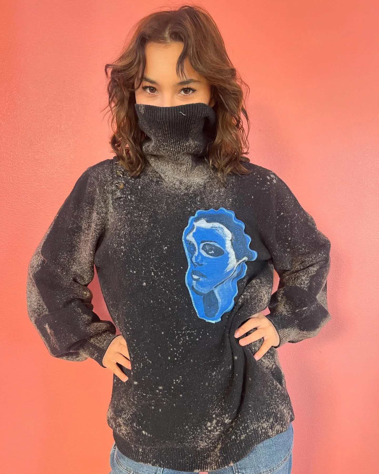 Lady Frost 
Size- Large

$60
+ $10 shipping

#mendedexes #upcycledfashion #fashion #upcycled #upcycledclothing #boutiqueclothes
#murrieta #murrietasmallbusiness #temecula #temeculasmallbusiness #styleinspiration #style #handmade #thrifting #thrift #u