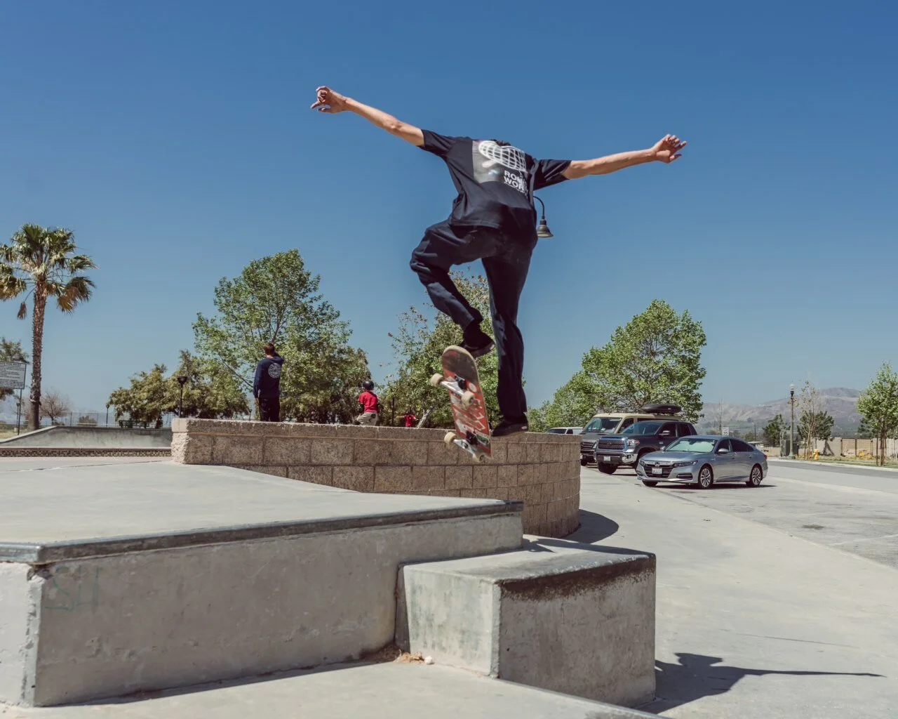 B4A7593B-A1E4-4C64-85CB-FDF4323EDCE4