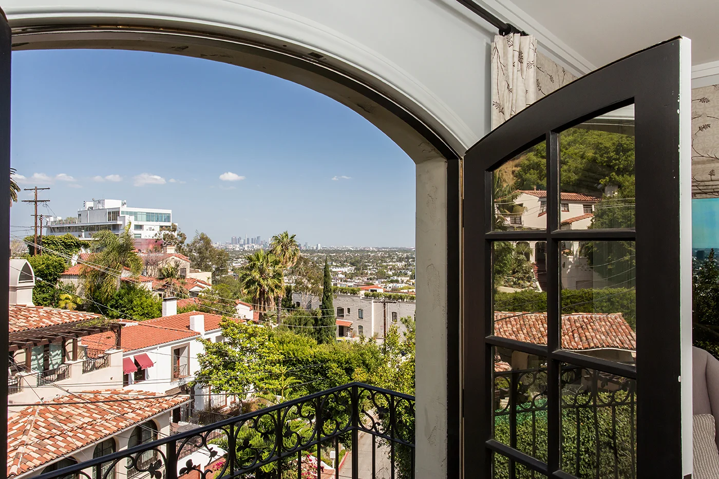 CAM20065_edited_MLS size.JPG