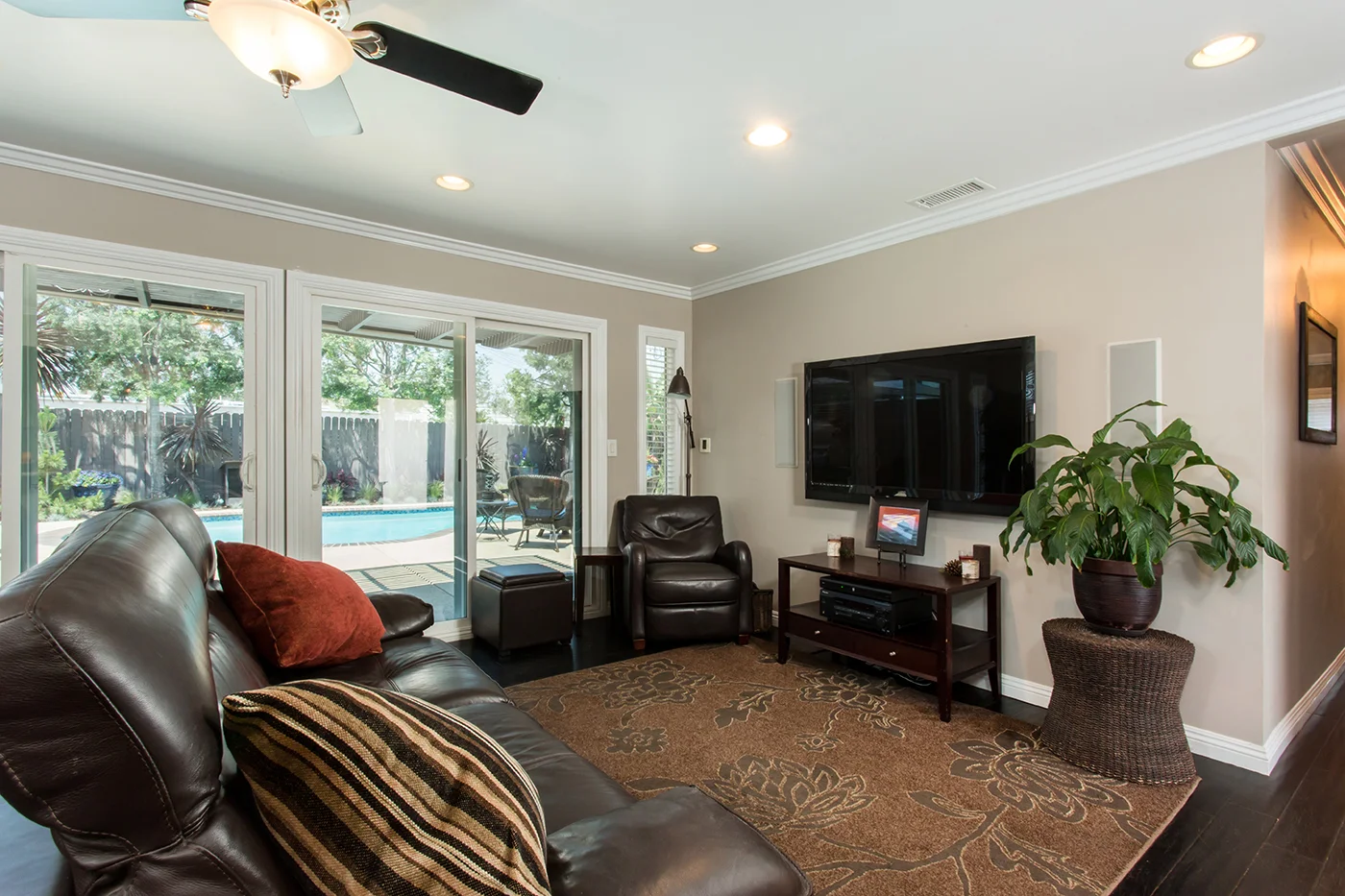 CAM20527_edited_MLS size.JPG