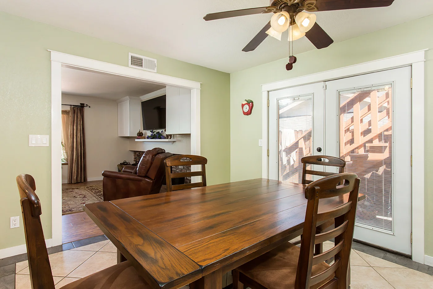 CAM21518_edited_MLS size.JPG